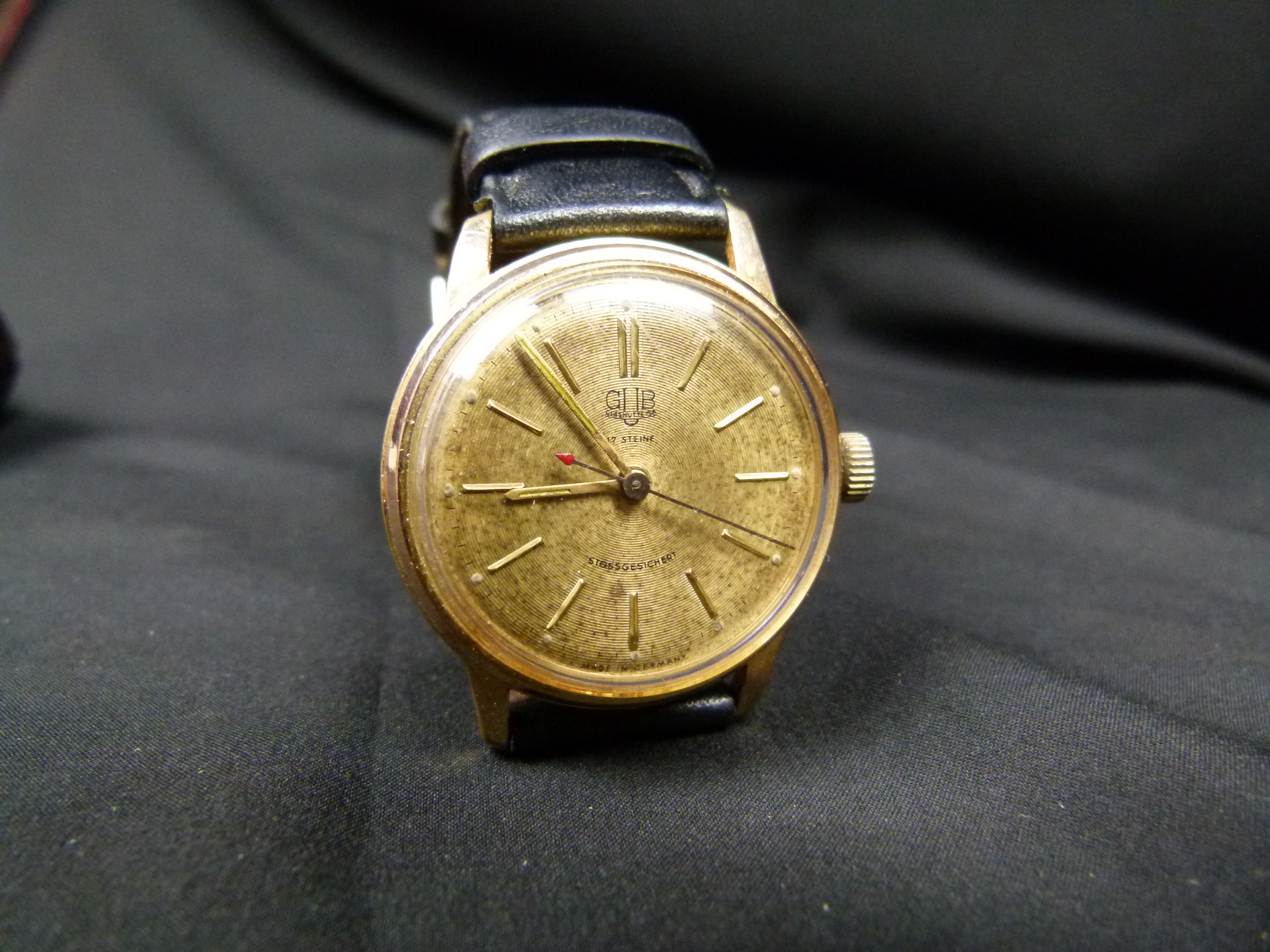 GUB Glashuette Herrenuhr Handaufzug Kaliber 70.1