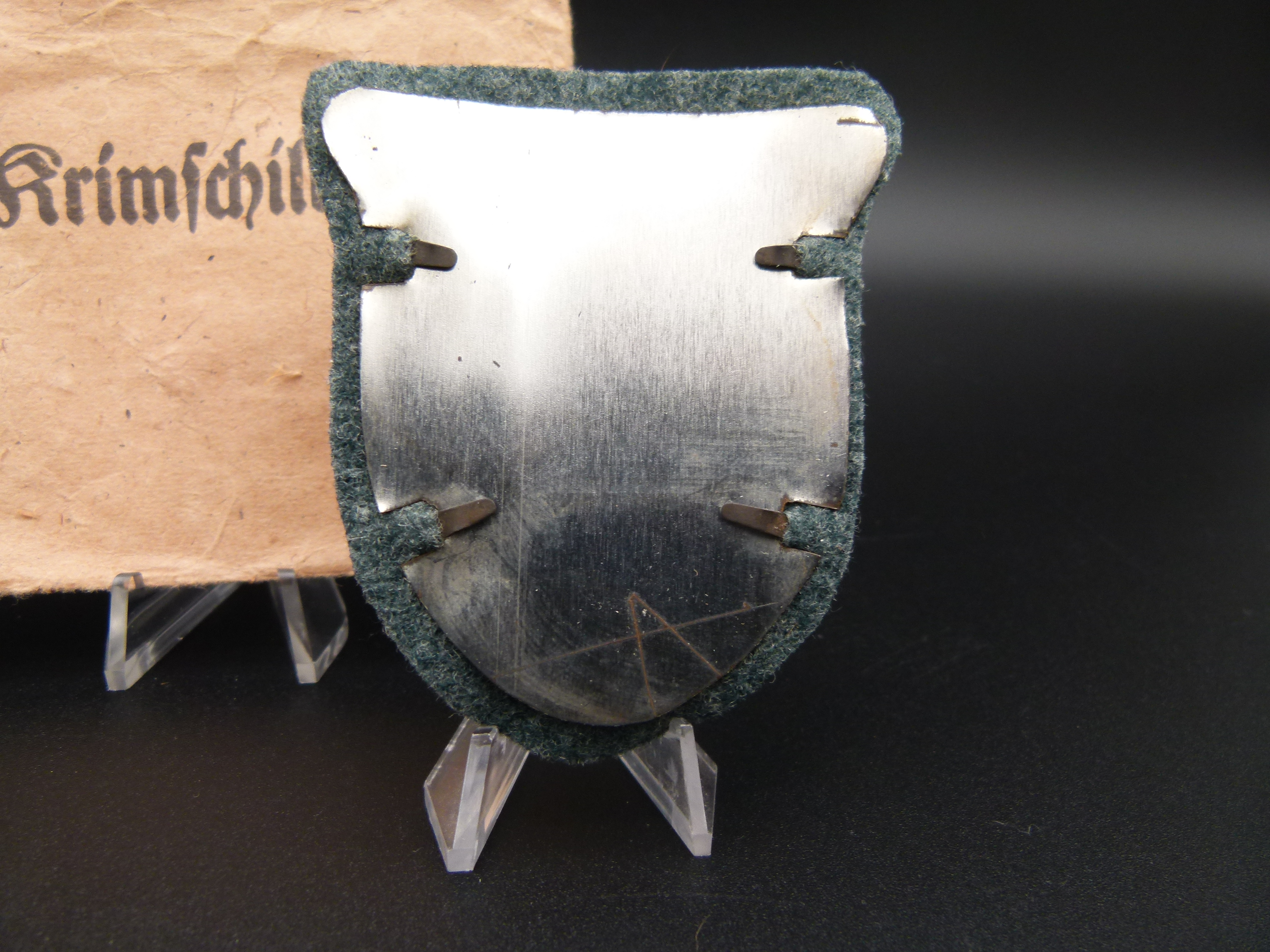 Krimschild Friedrich Orth mit Verleihungstuete