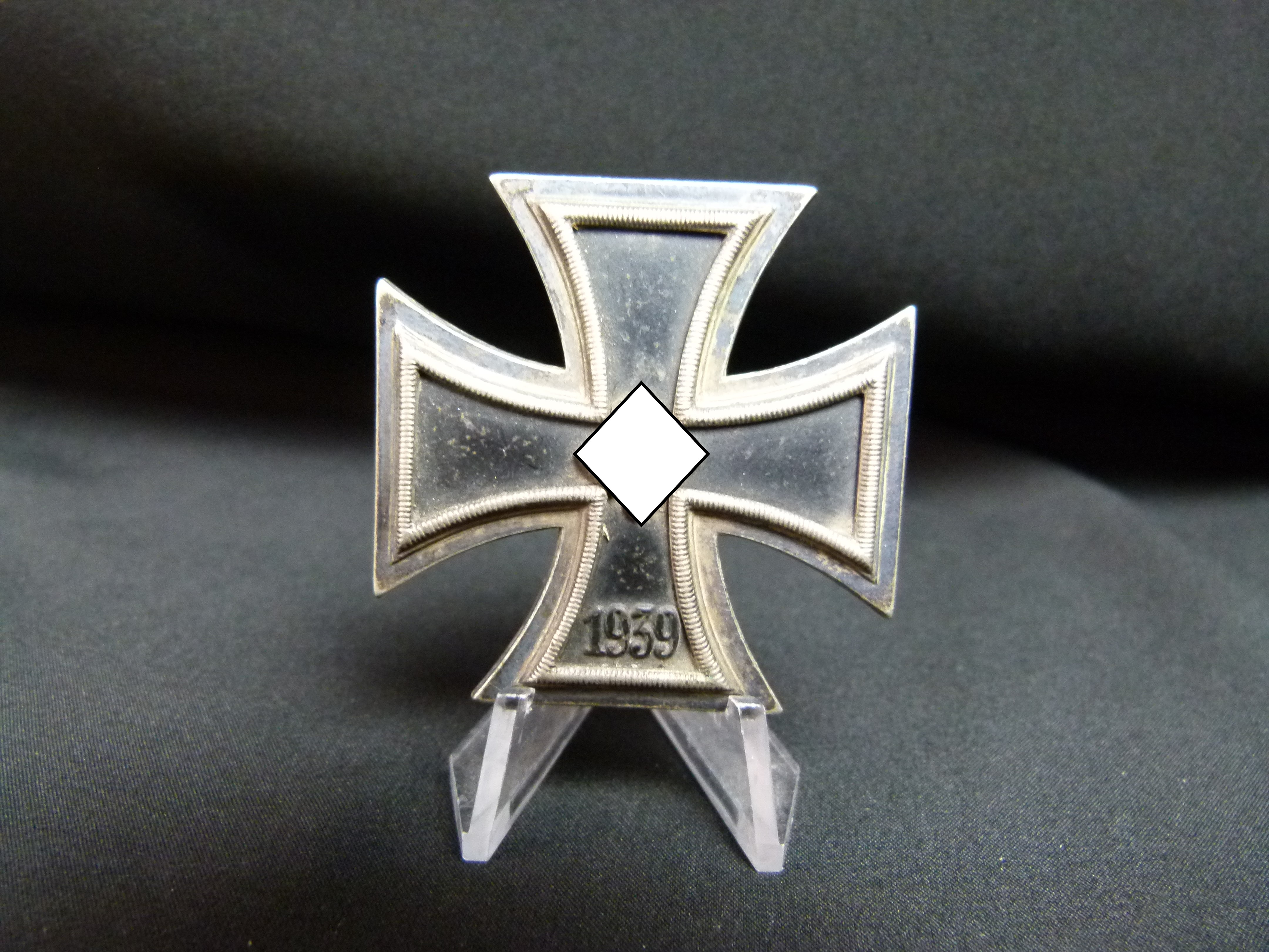 EK1 Eisernes Kreuz 1939 1. Klasse Hersteller 100