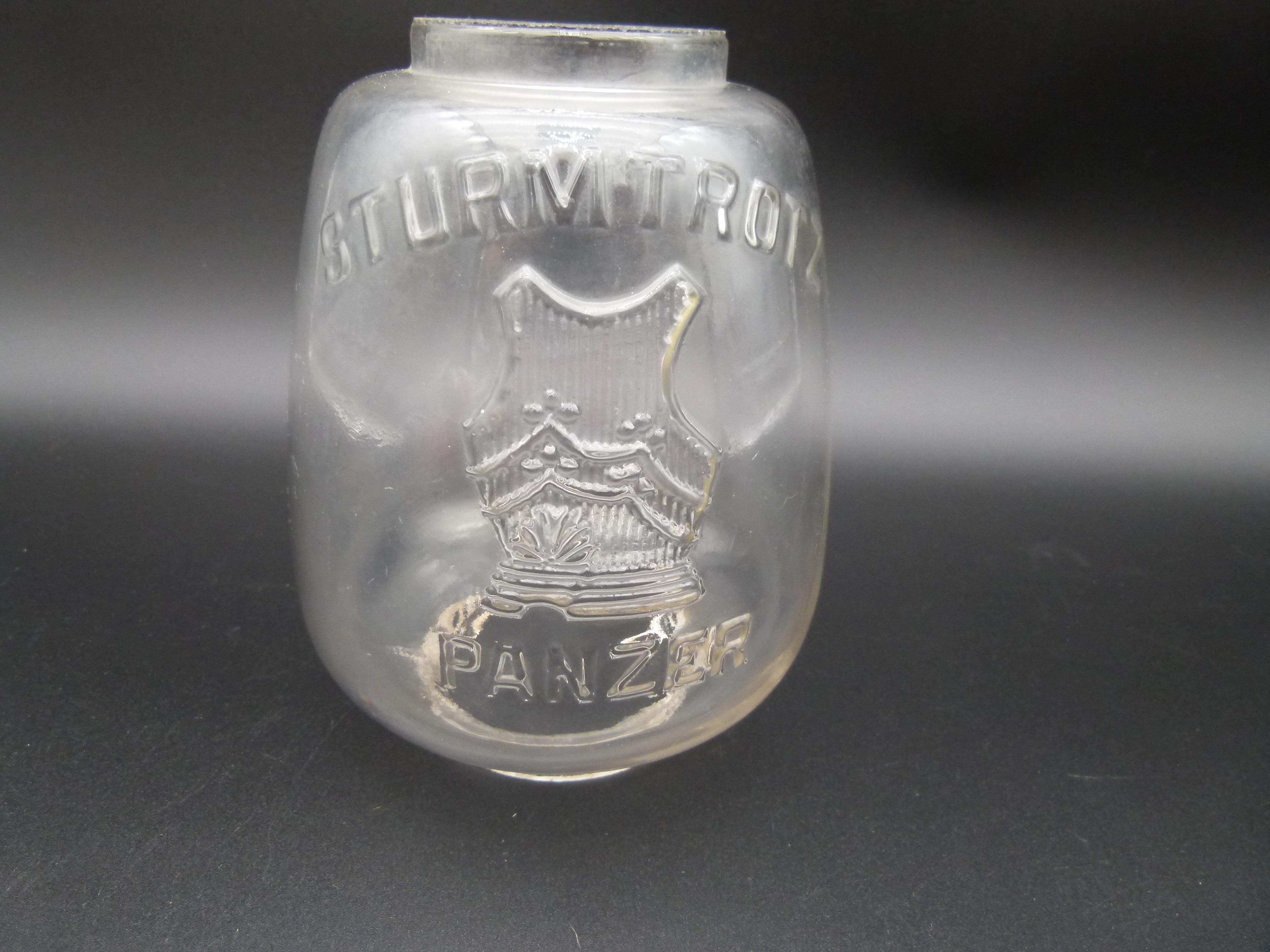 Panzer Sturmtrotz Glas fuer KuT Laterne Petroleum