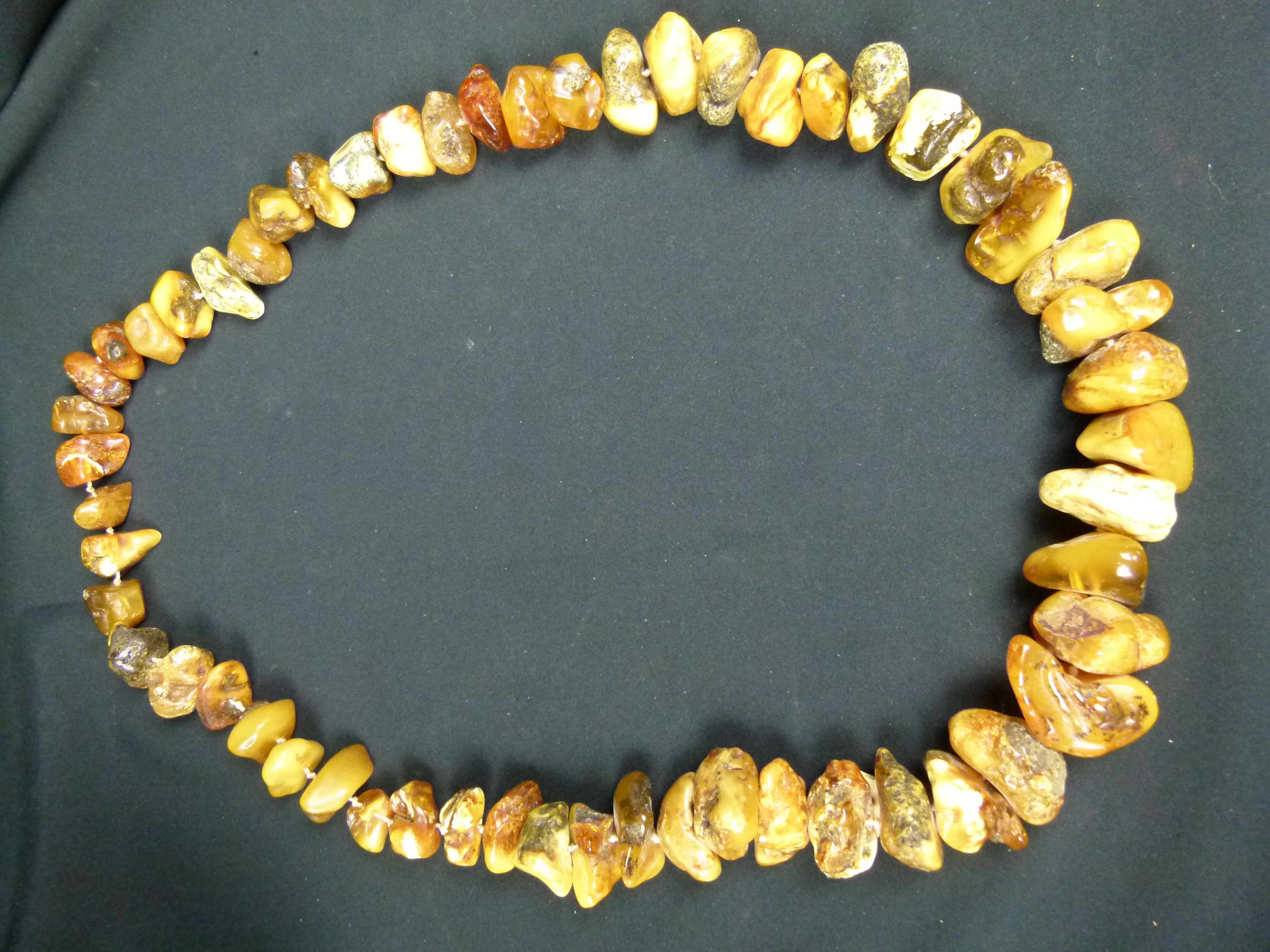 Halskette Naturbernstein traumhafte Optik