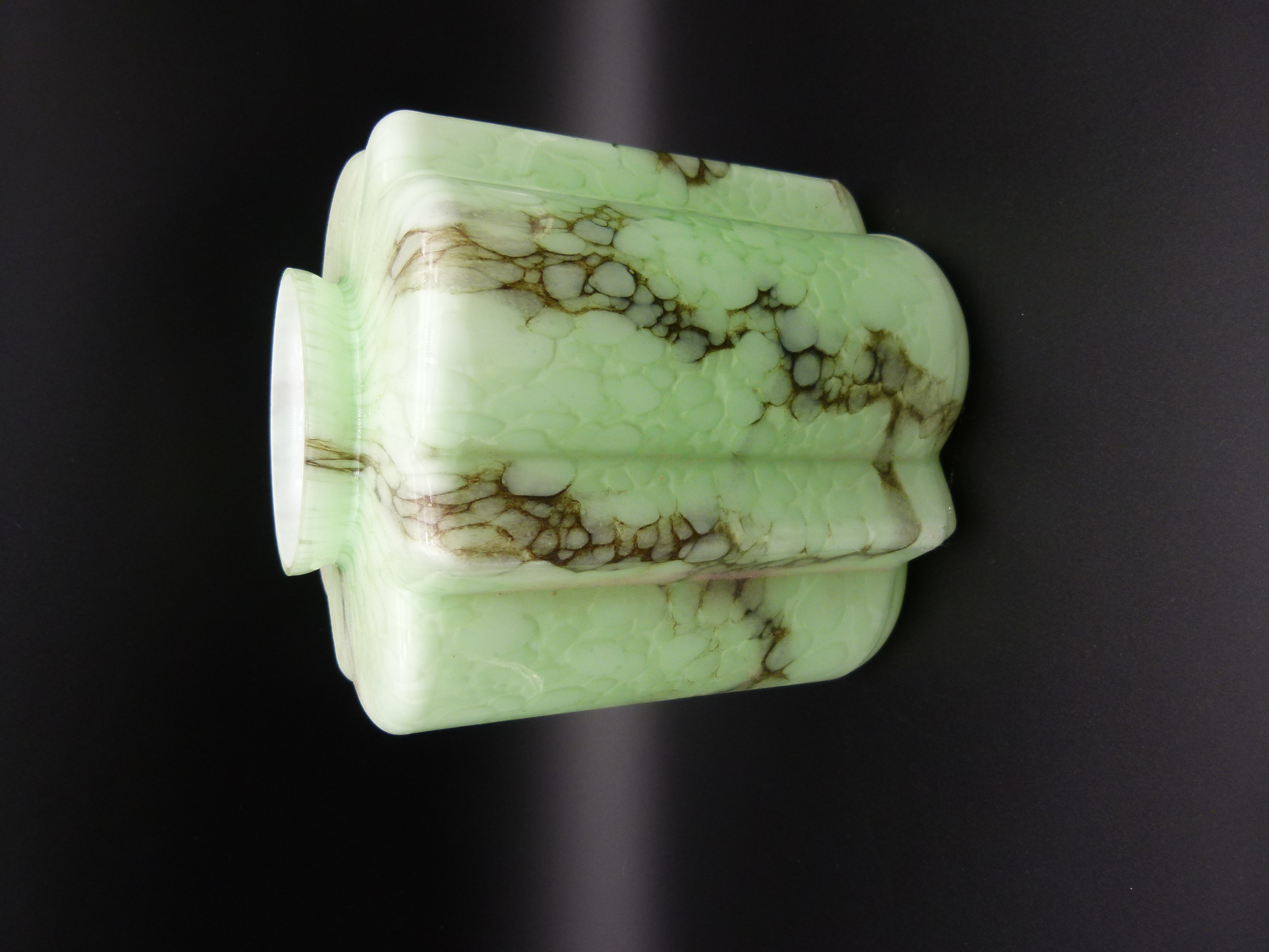  Art Deco Lampenschirm gruen marmoriert traumhaft