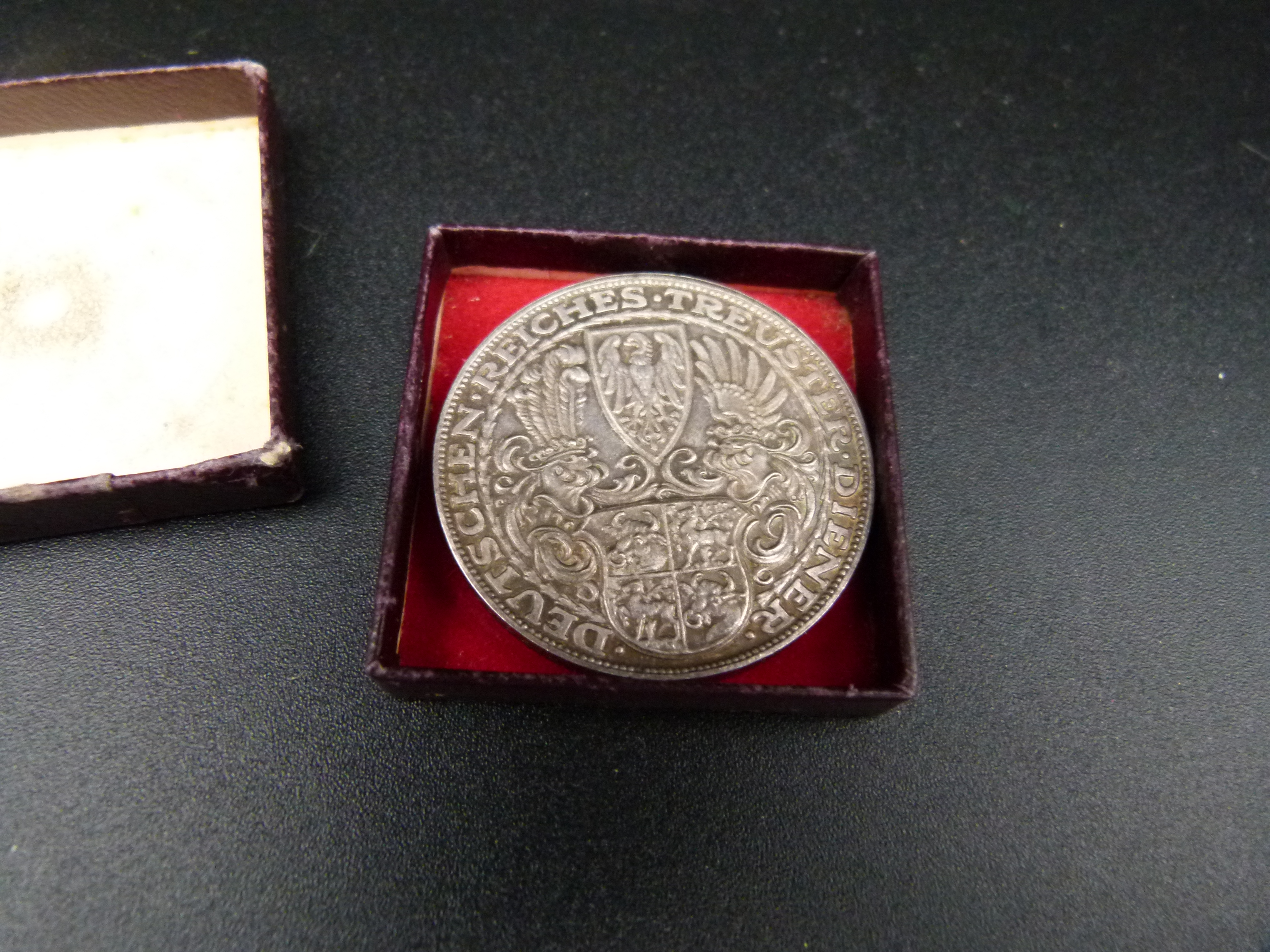 Große Silbermuenze Hindenburg 1847 1921im Etui