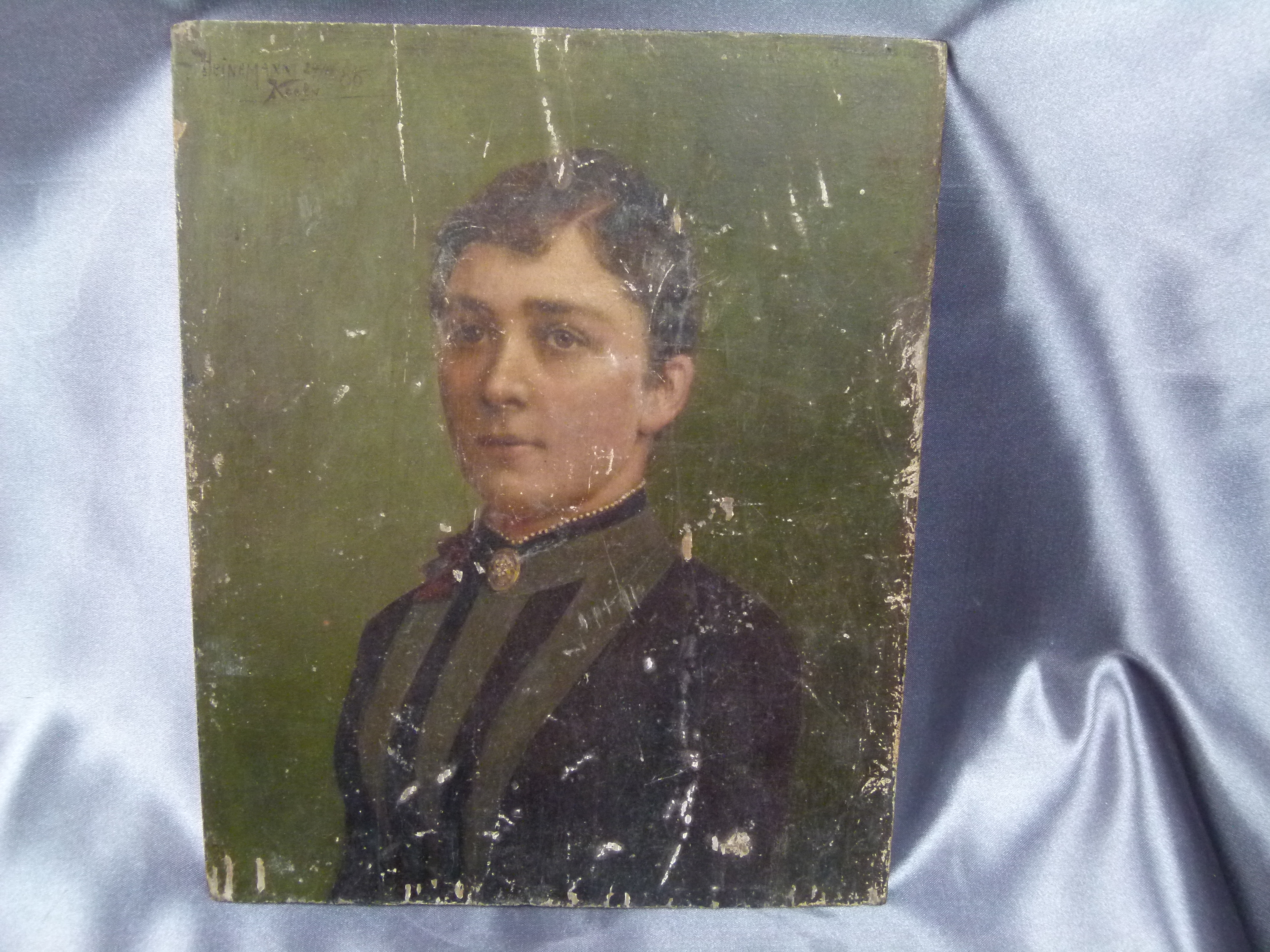 Gemälde Dame auf Holz Heinemann Koeln 1888 