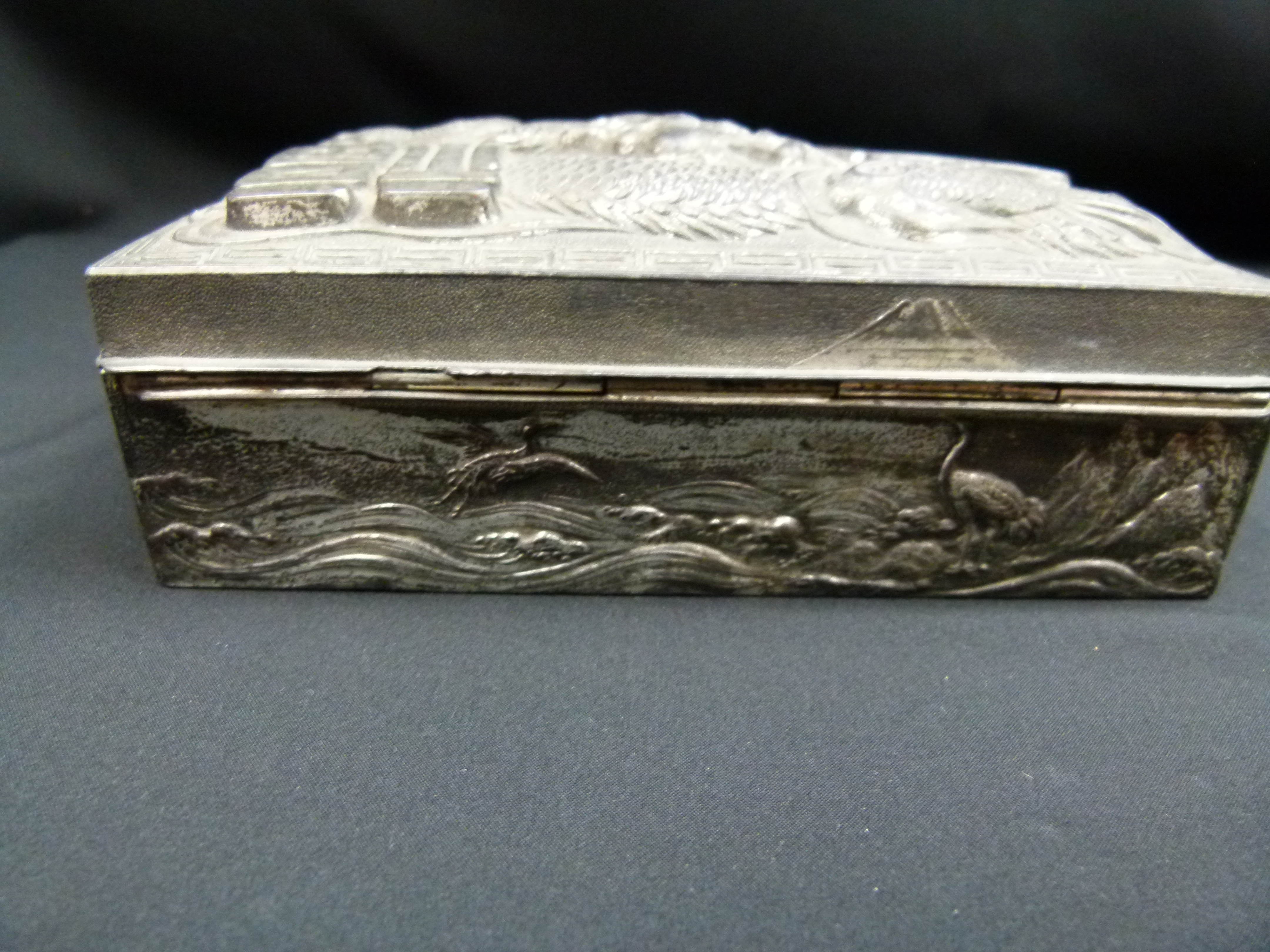 Alte japanische Tabakdose Zigarettendose versilbert