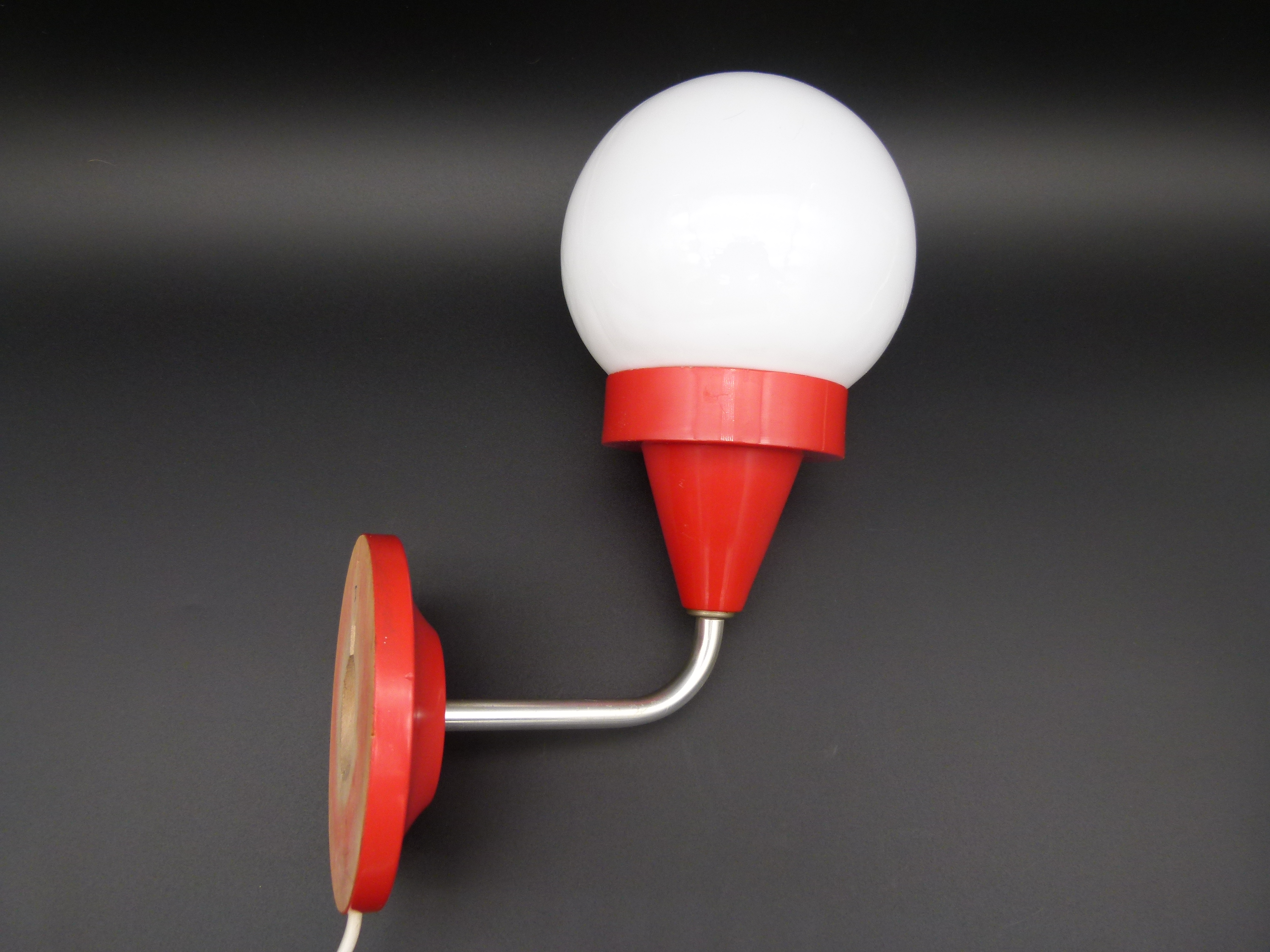 Spage Age Sputnik Lampe rot weiß Kugelleuchte