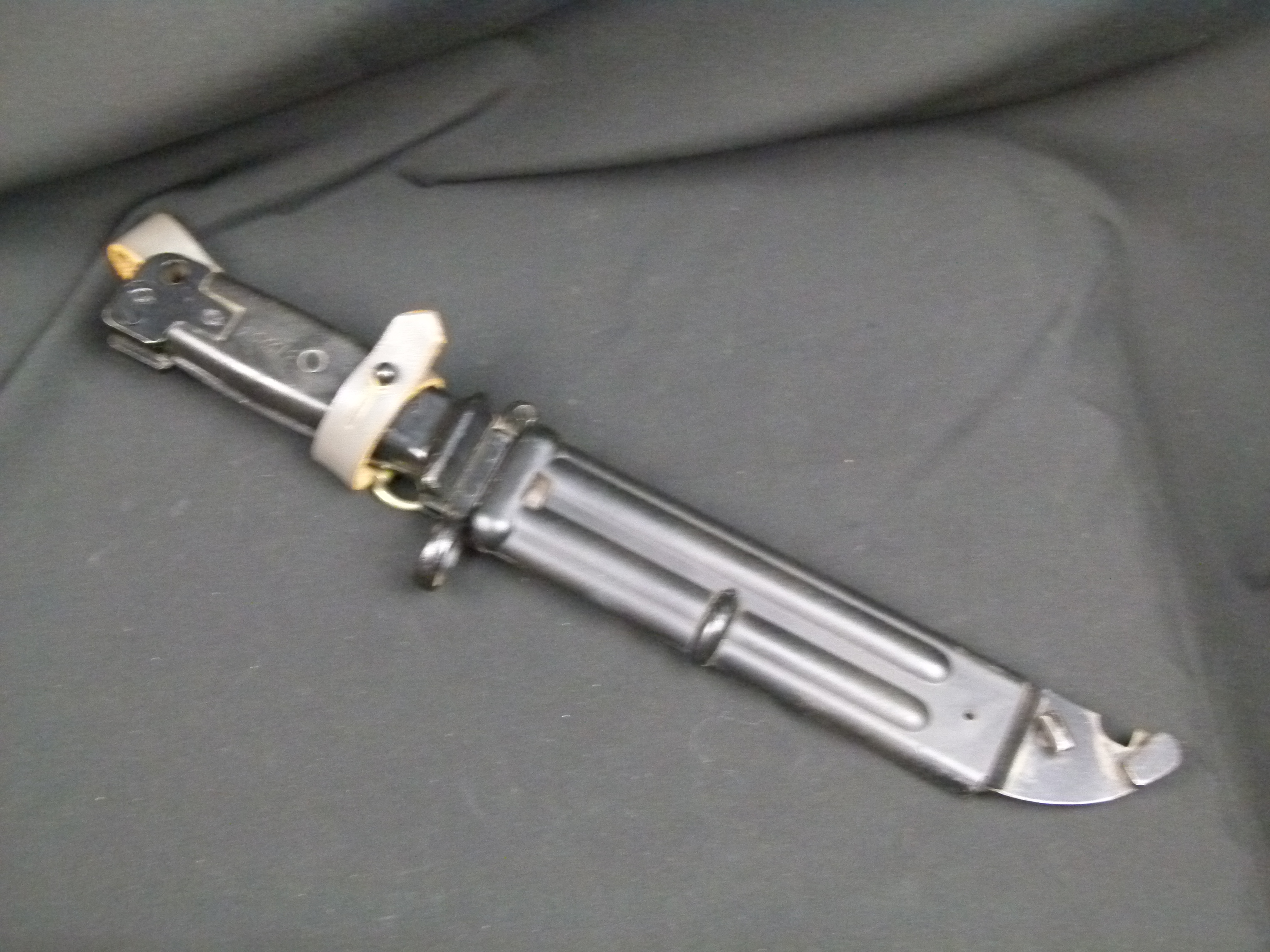 AK47 Bajonett NVA mit Ritznummer Nummerngleich 