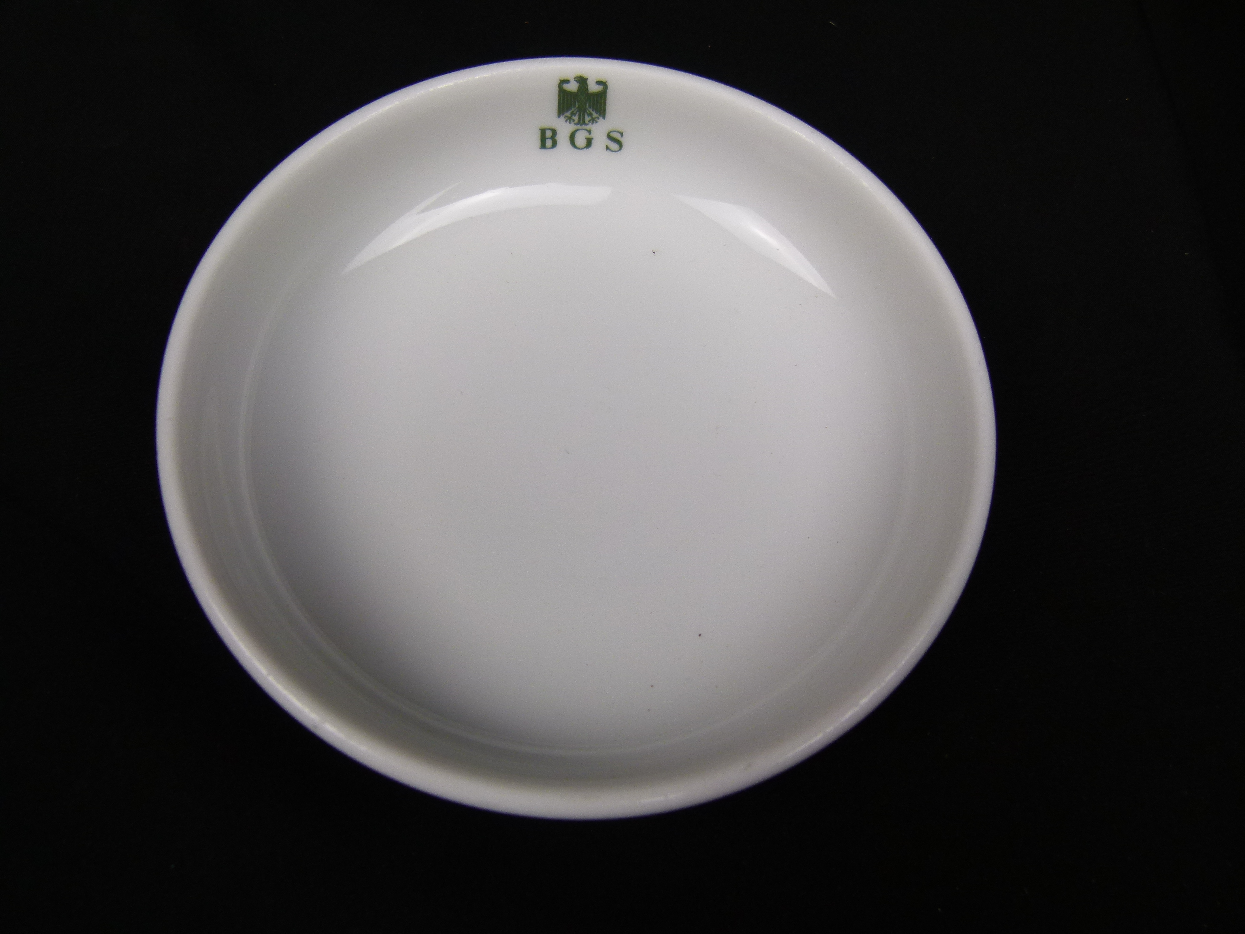 Fruehes BGS Salatschaelchen Kantinengeschirr 