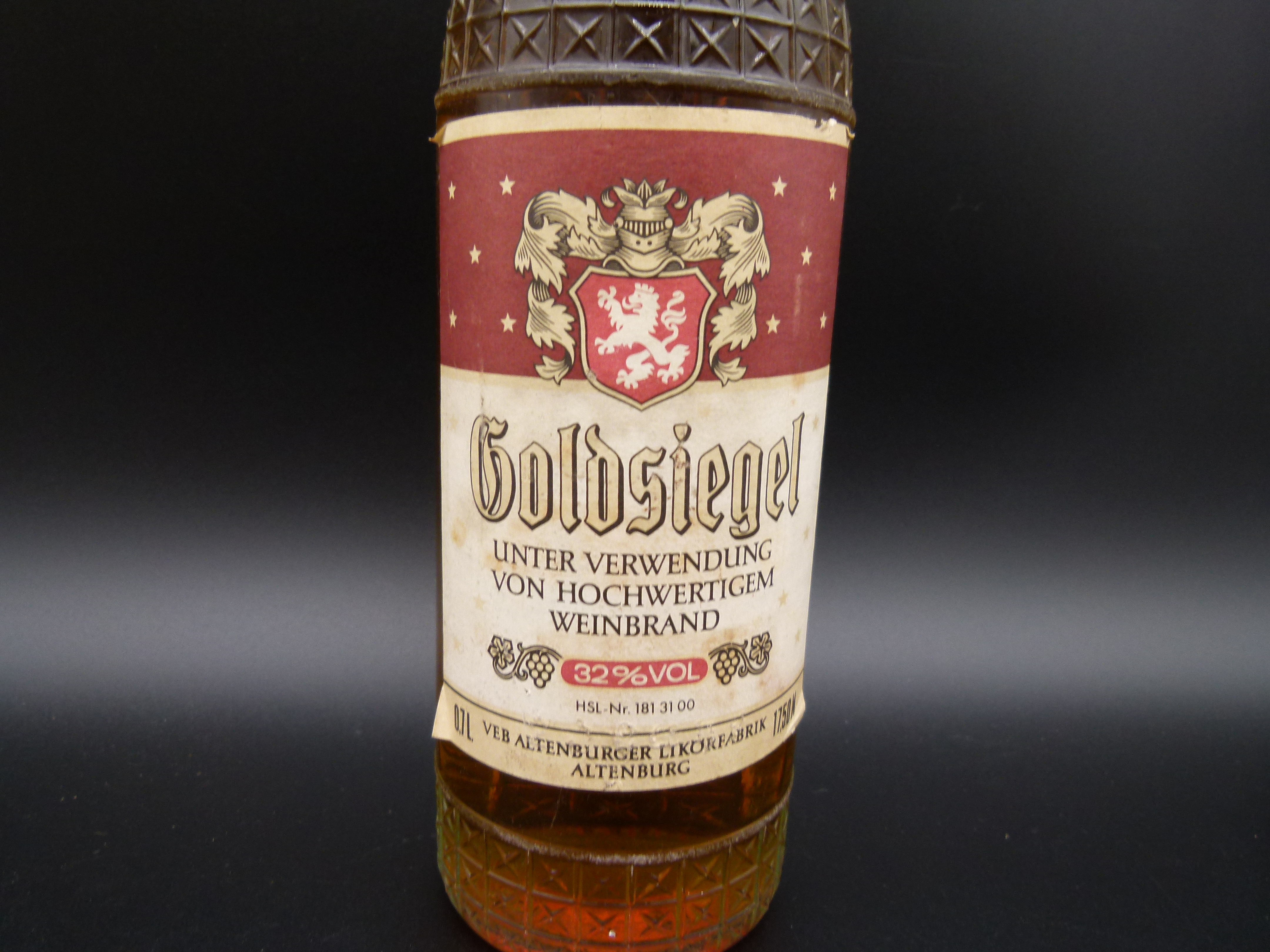 Original DDR Goldsiegel Weinbrand VEB Altenburger