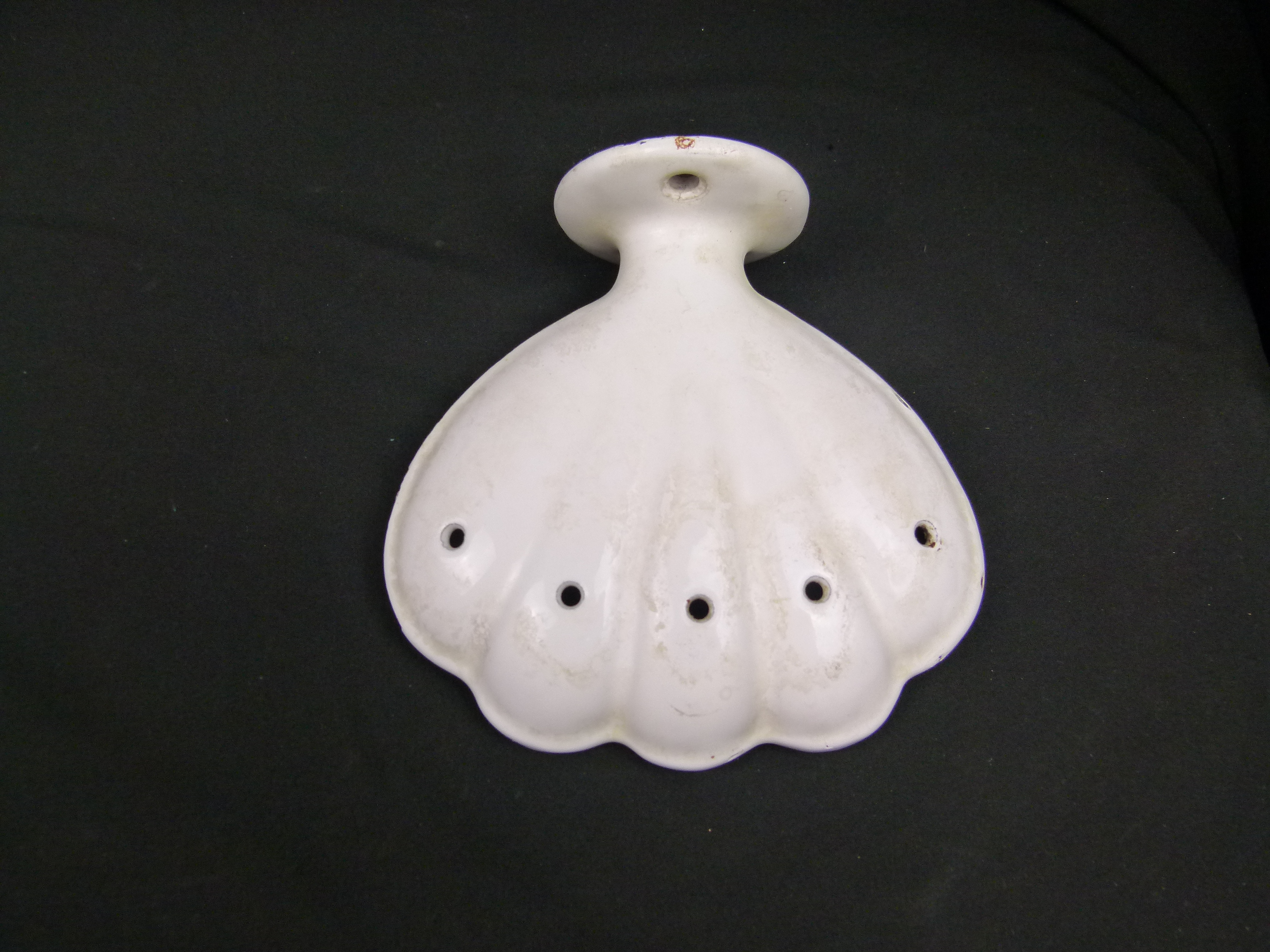 Antike emaillierte Stahl Seifenschale