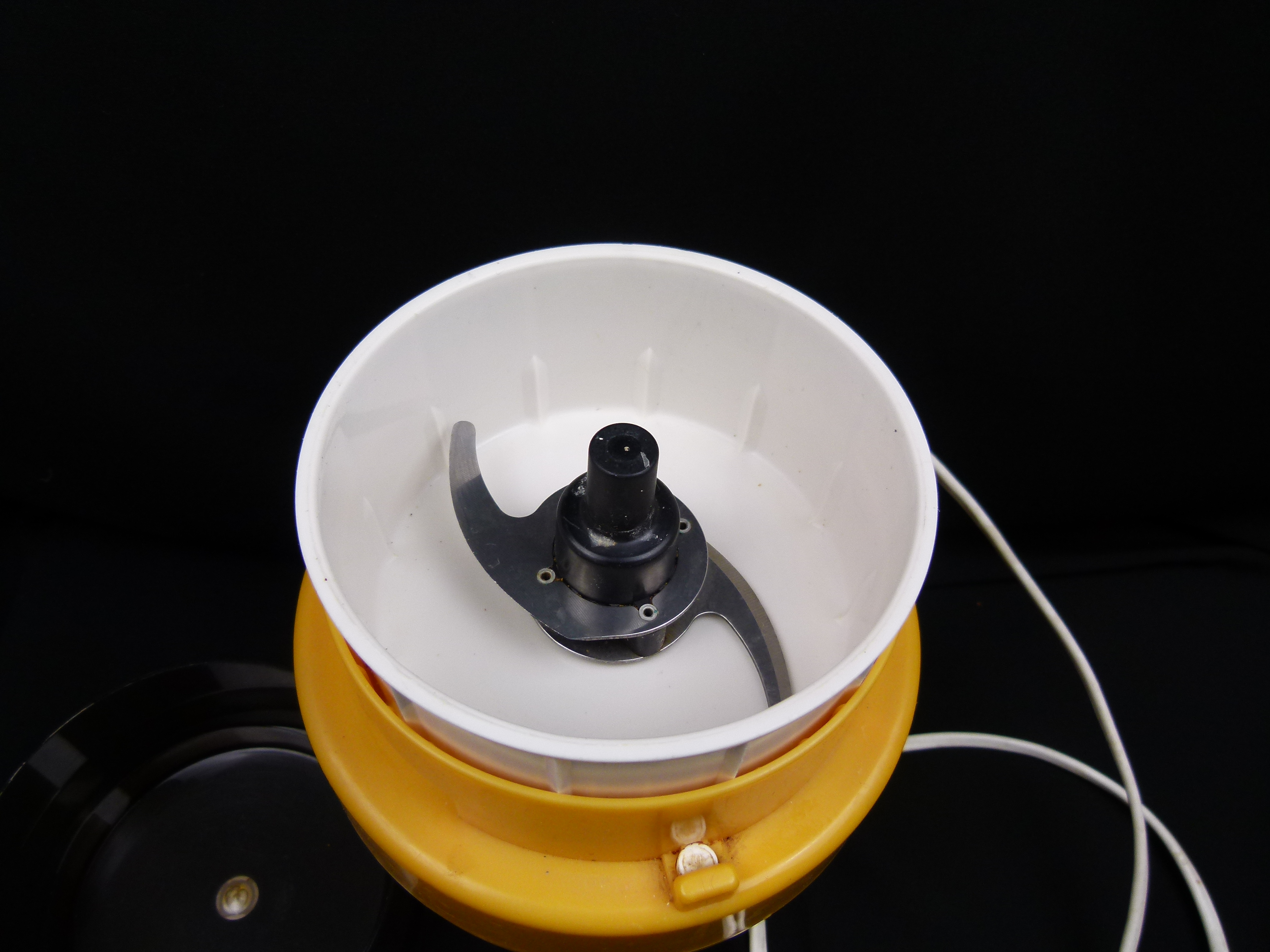 DDR Multiboy Zerkleinerer Kuechenmaschine LZ 251