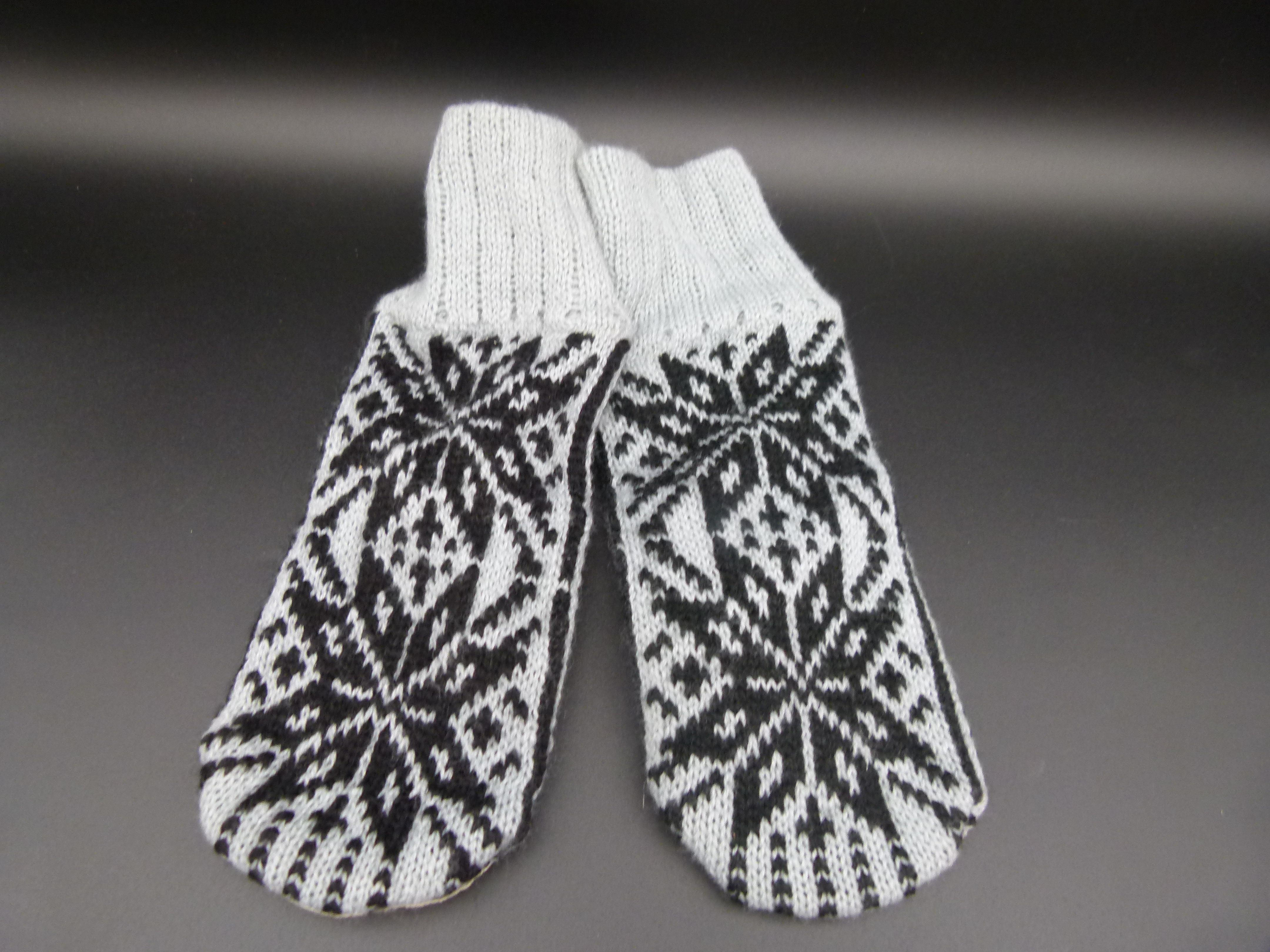 DDR Faeustlinge Handschuhe Groeße 11 unbenutzt
