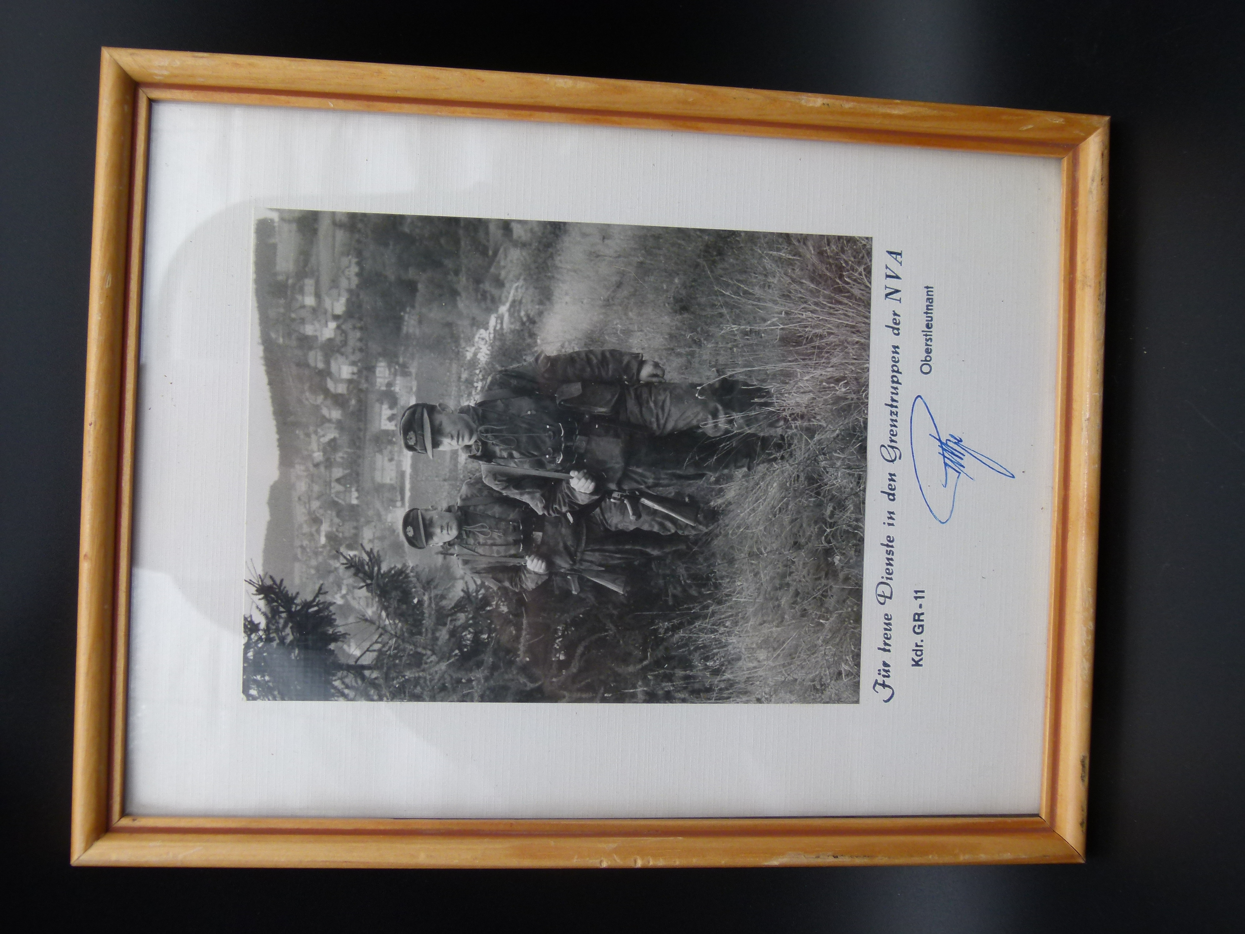 Foto Urkunde Grenz Regiment 11 Fuer Treue Dienste