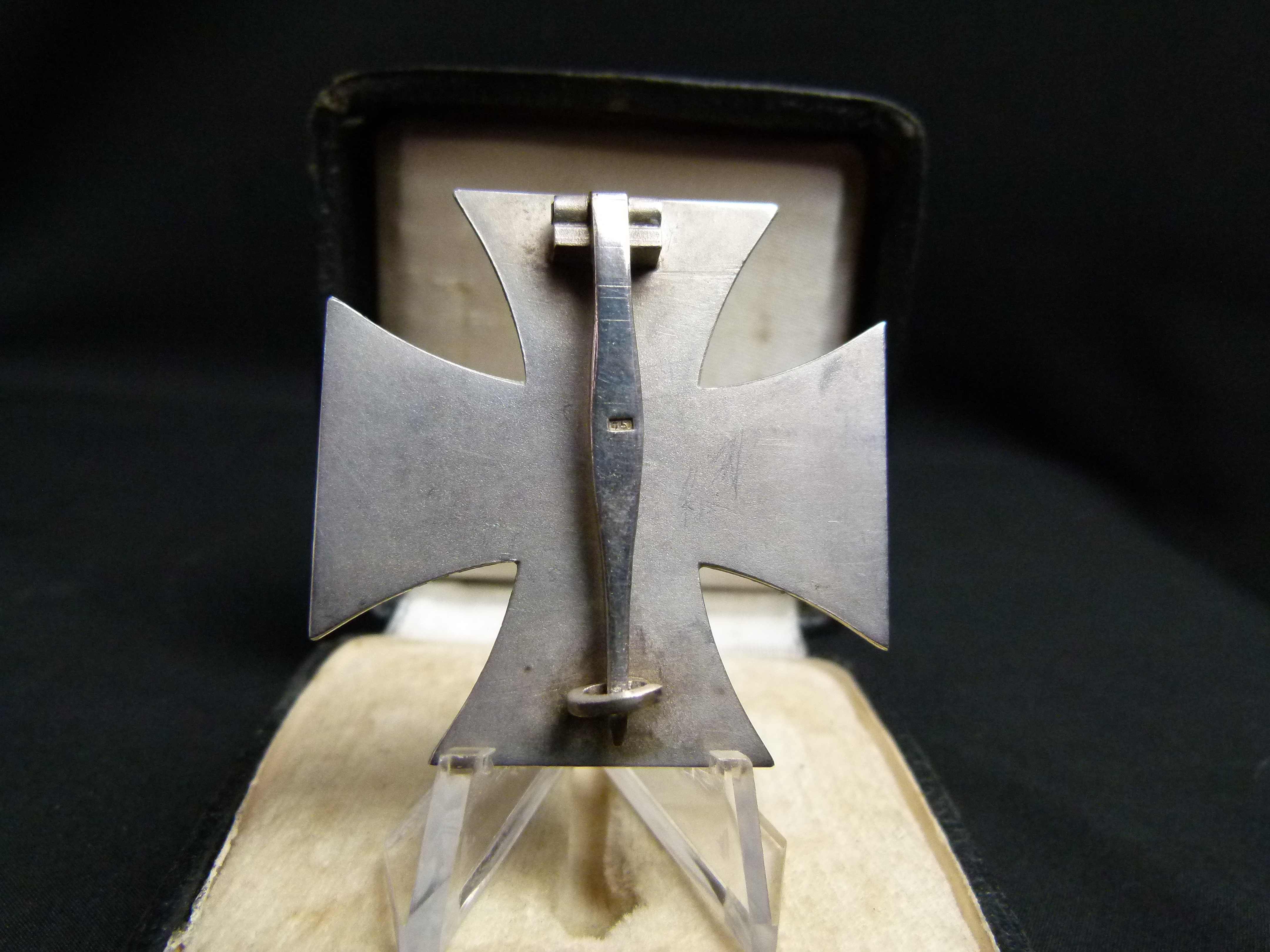 EK1 1939 Hersteller 15 Friedrich Orth im Etui