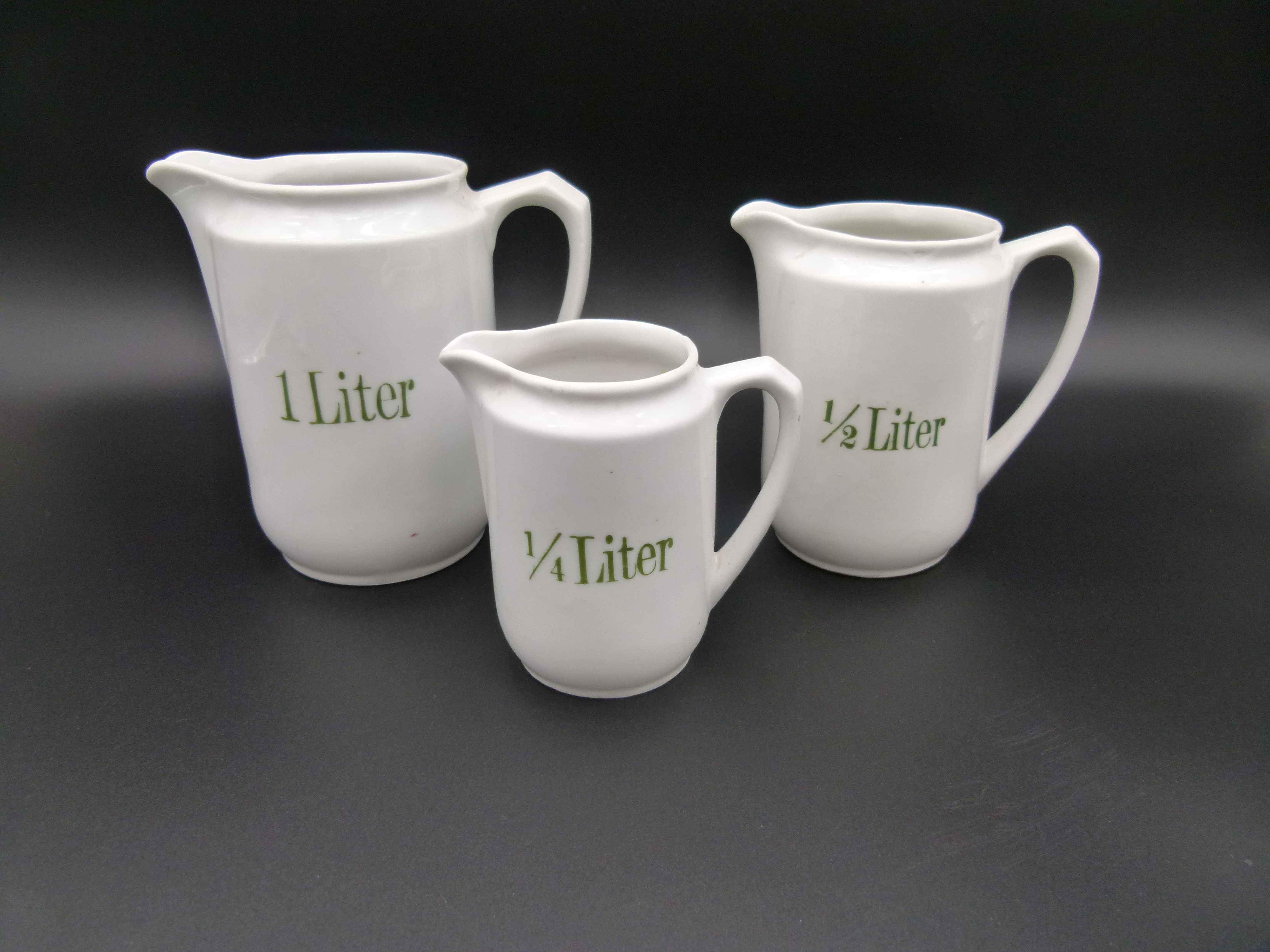 3 antike Porzellan Messbecher 1/4 1/2 1Liter