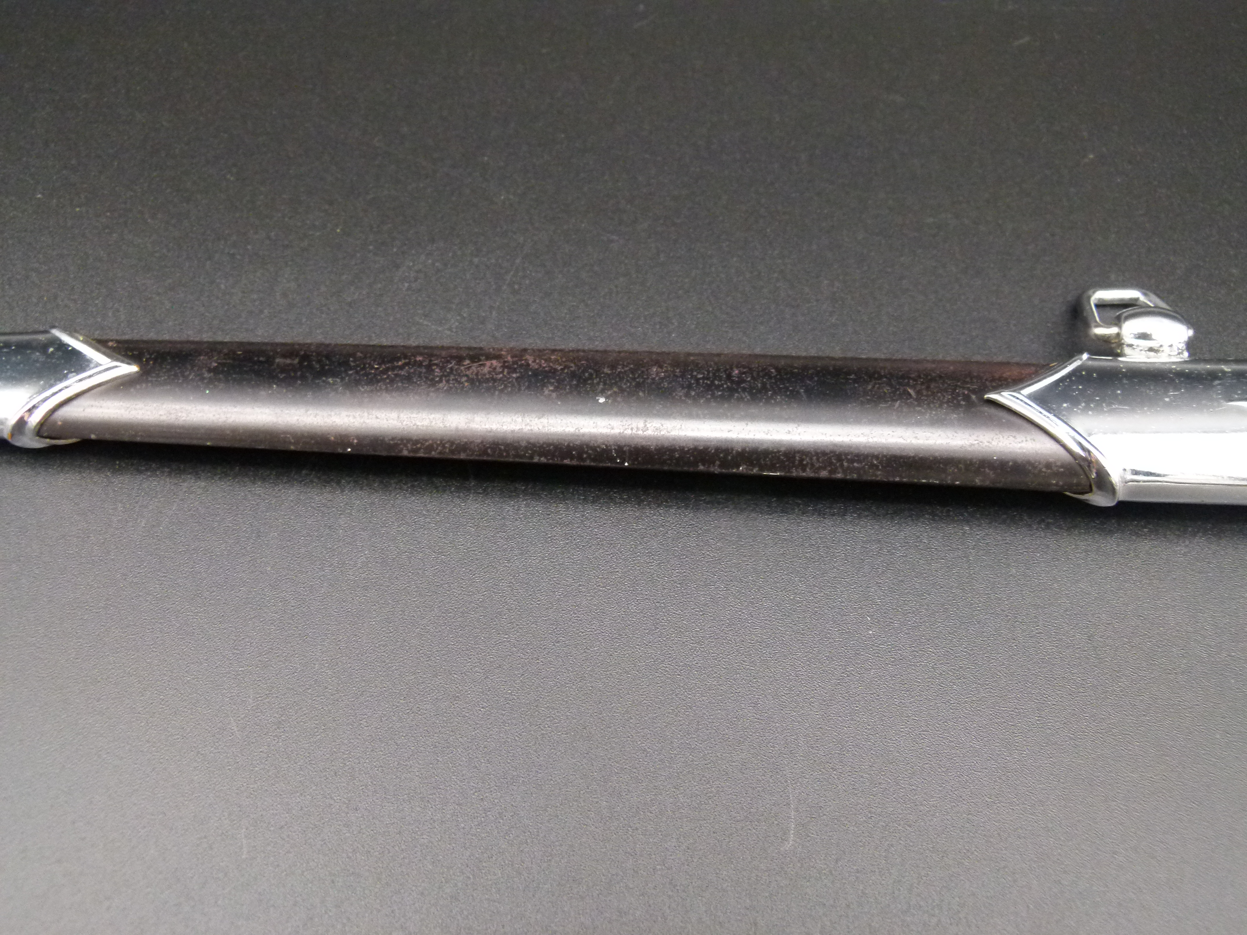 NVA Dolch Jahrgangsbeste Ueberreicht vom Minister