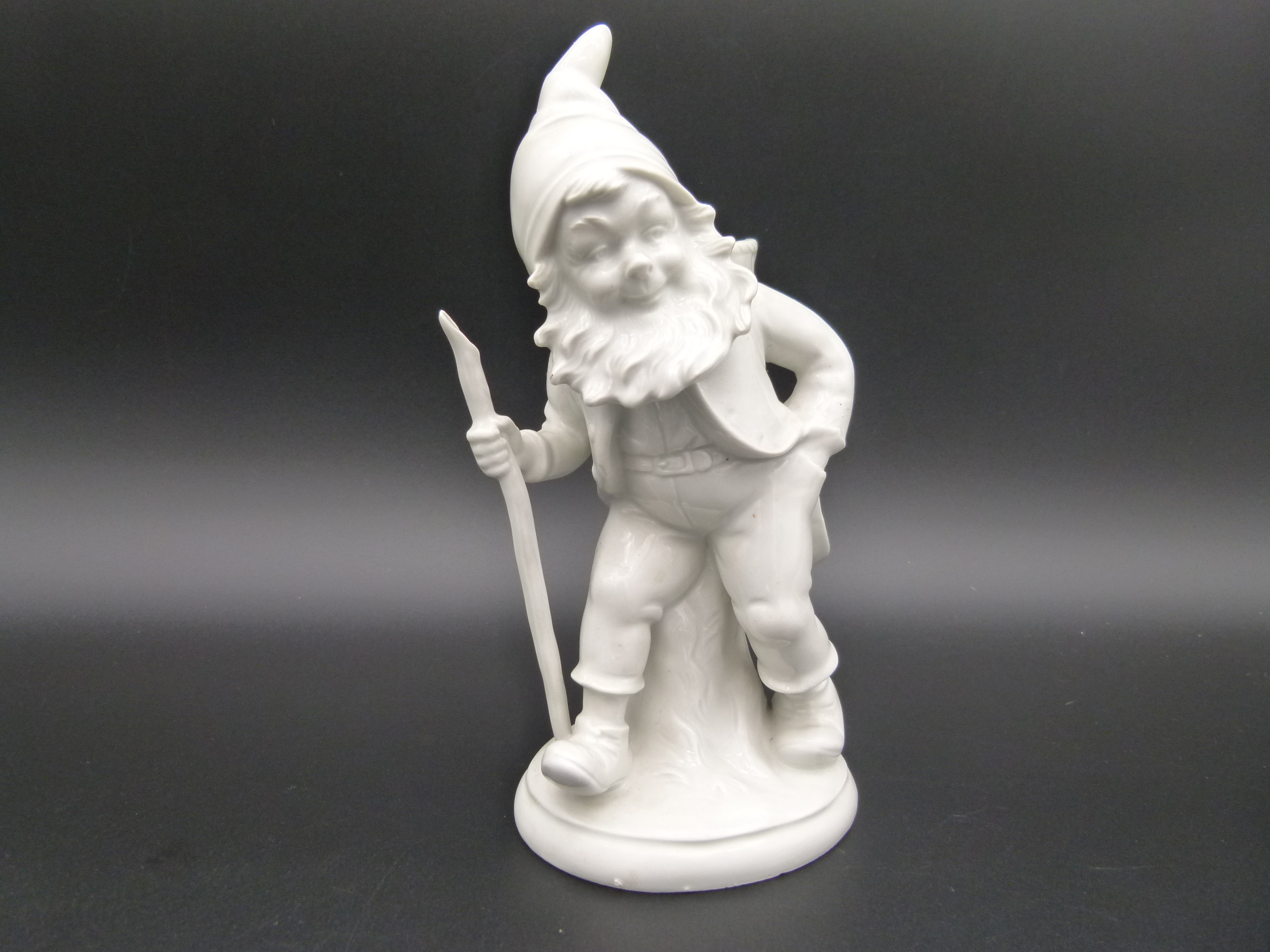 Porzellan Zwerg Wanderer Wagner und Apel 21 cm