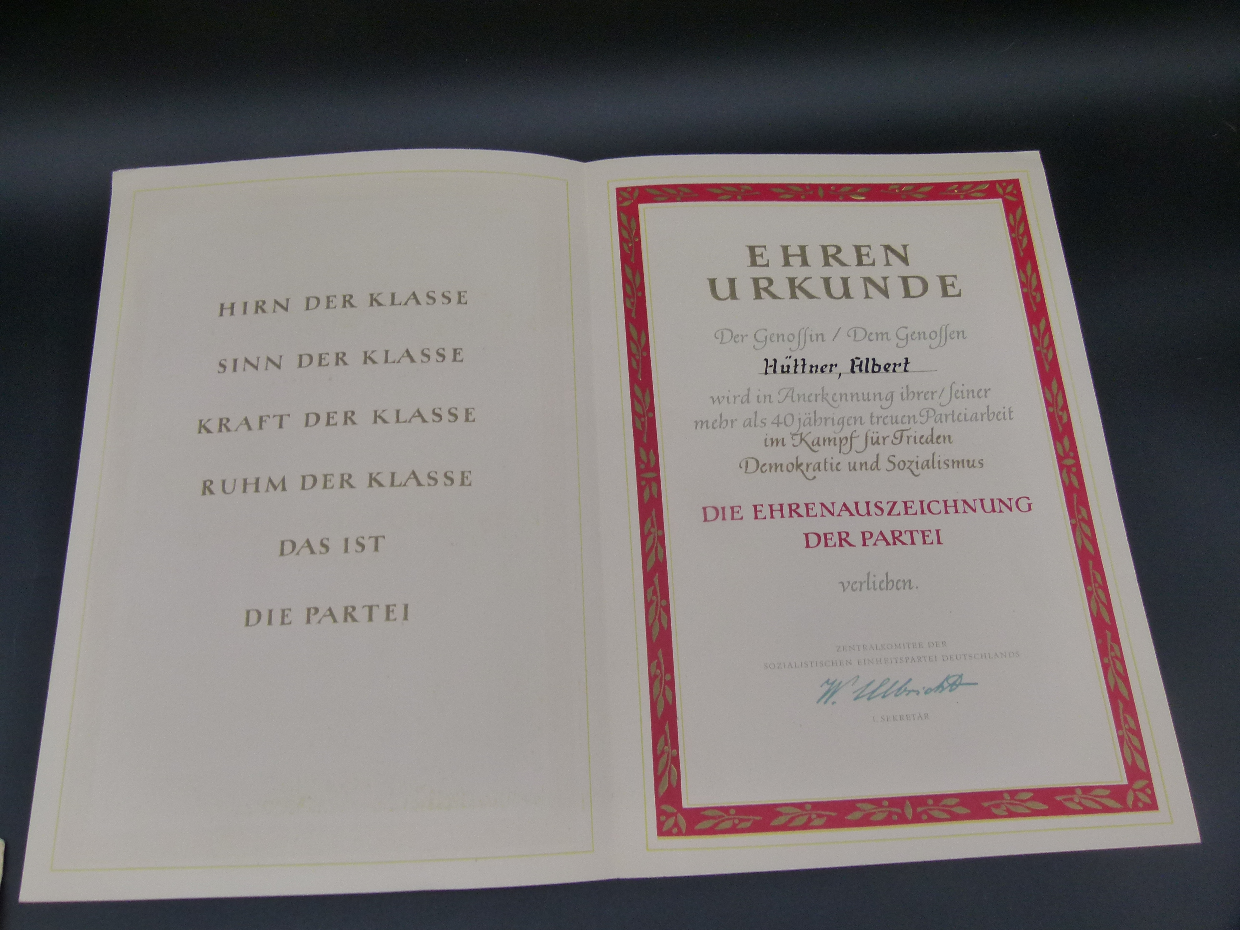 Seltene Gruppe 50er Jahre Partei Ehrenurkunden