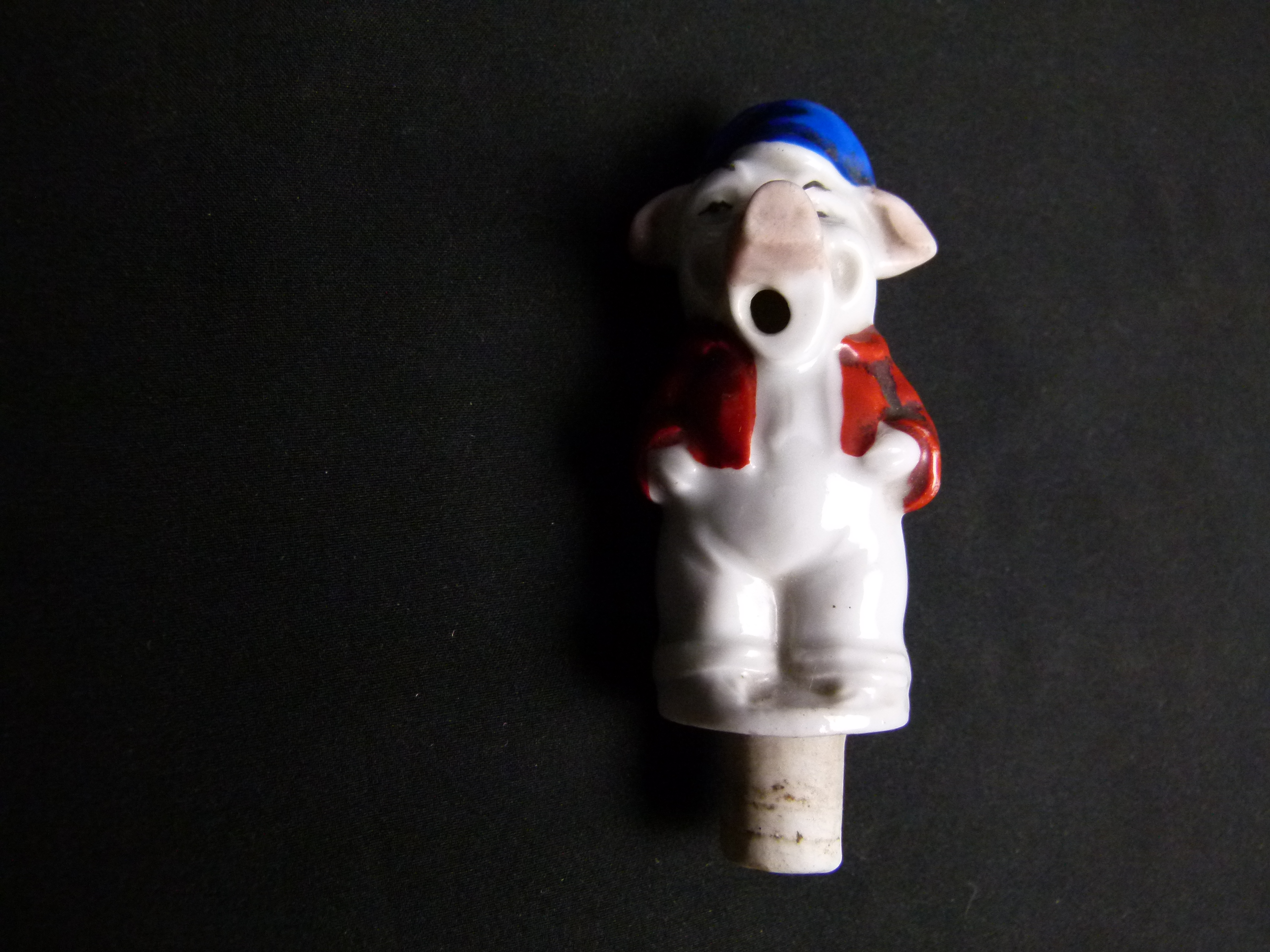 Alte Schnapsnase Schweinchen Porzellan Ausgießer