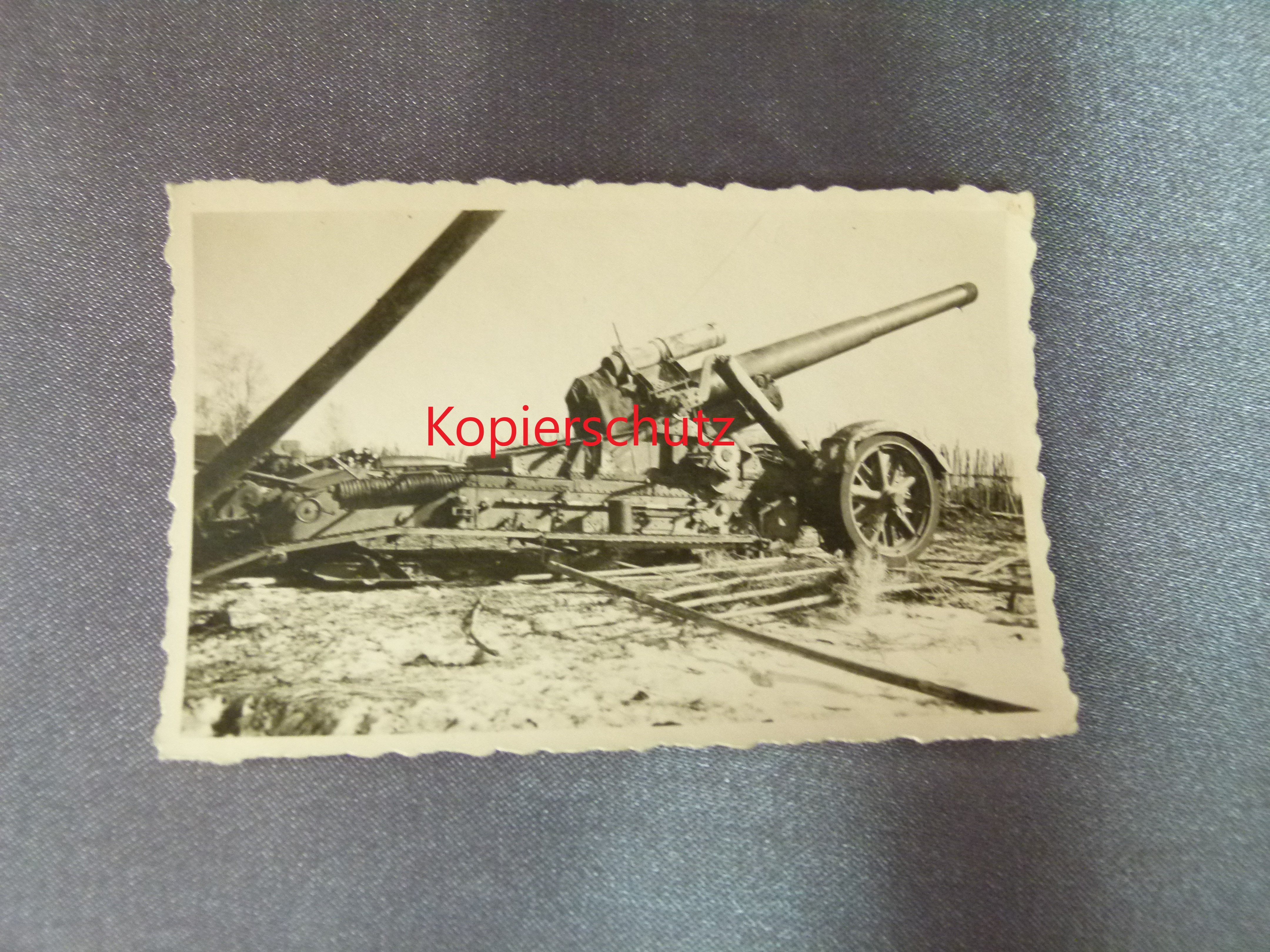 Foto Russlandfeldzug zerstörtes Geschütz Artillerie