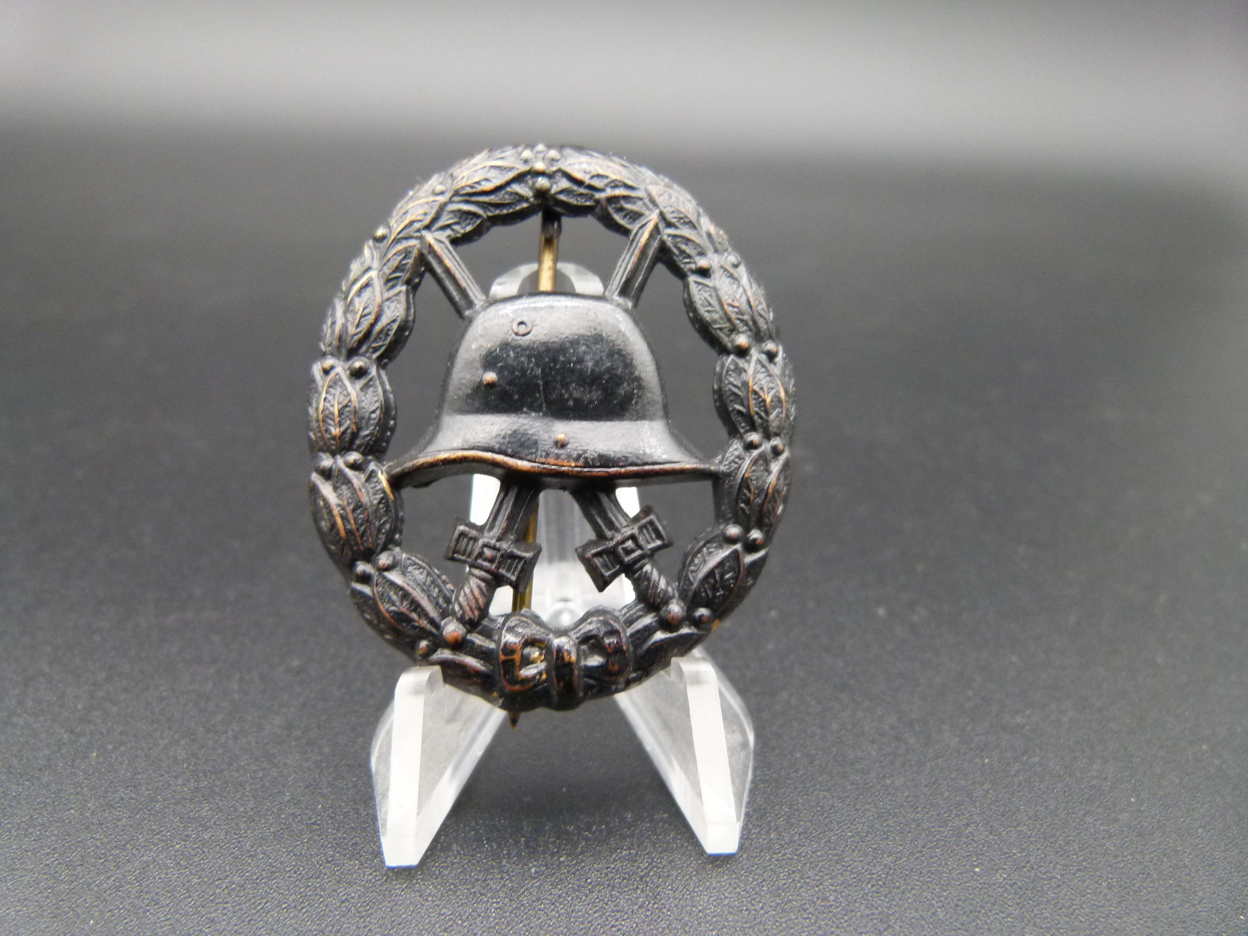 Verwundetenabzeichen schwarz durchbrochen 1914