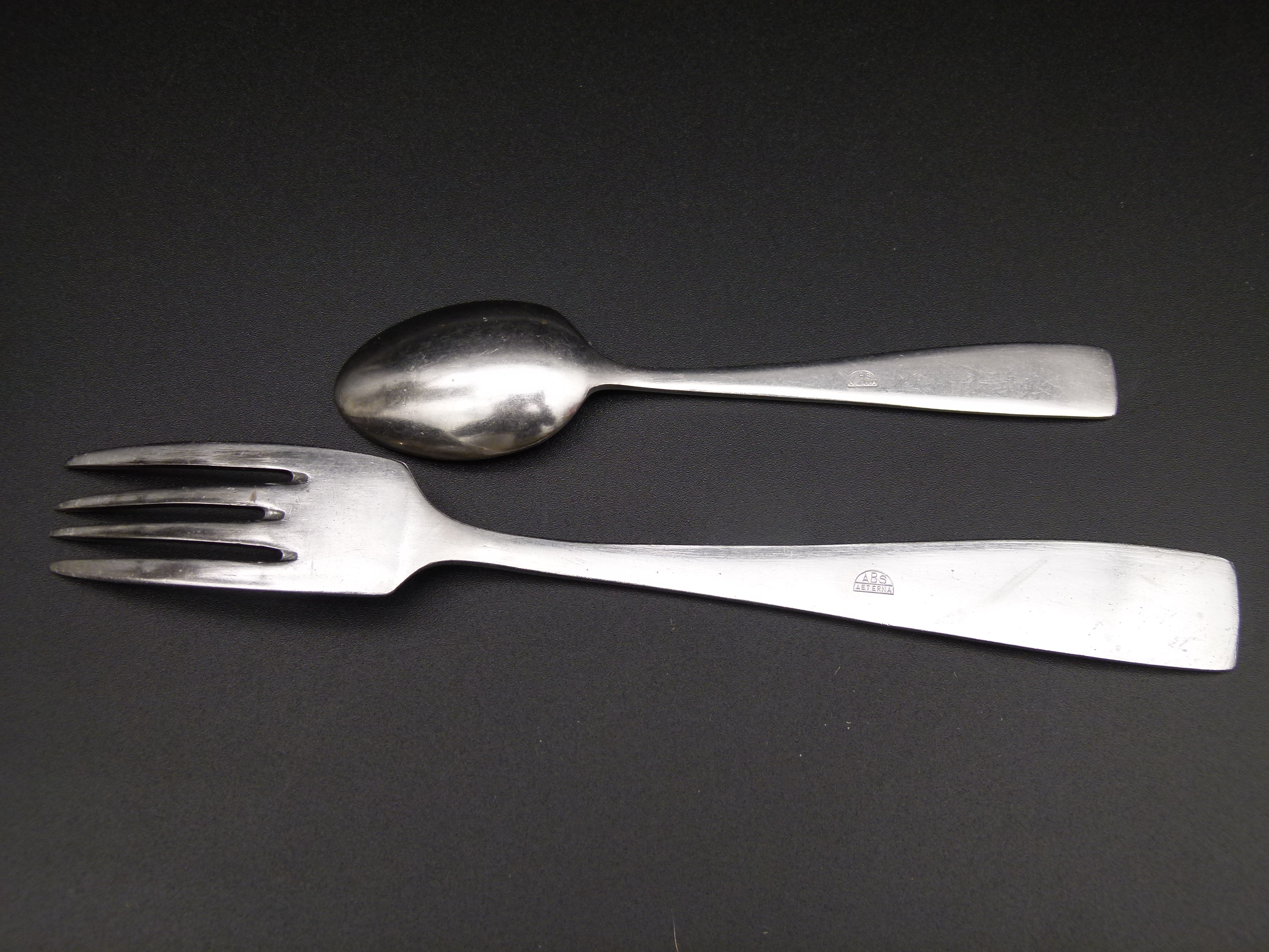 KVP Kantinenbesteck 1956 Gabel und kleiner Loeffel