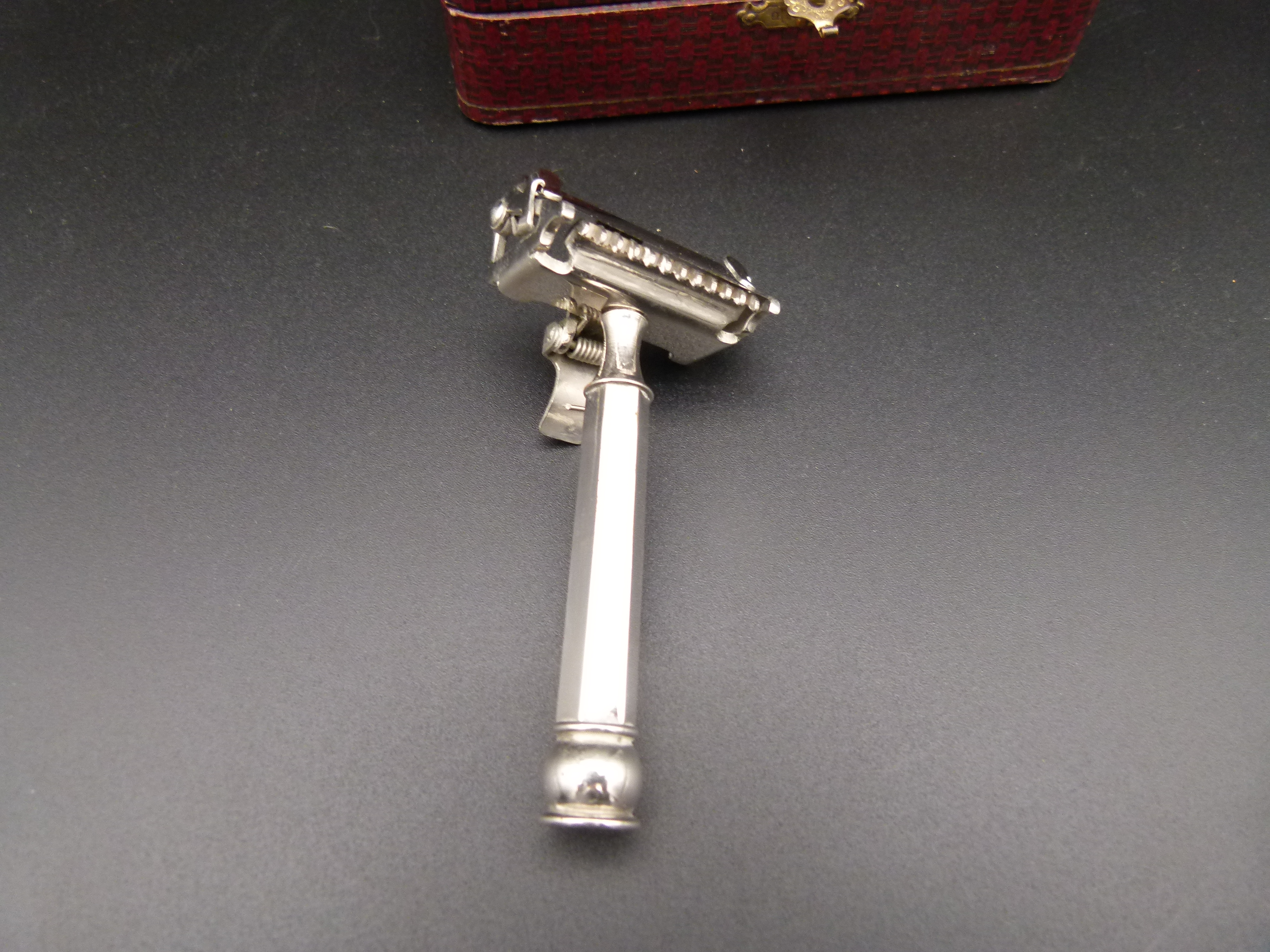 Antiker Rasier Rasierhobel Scherrer Paris 