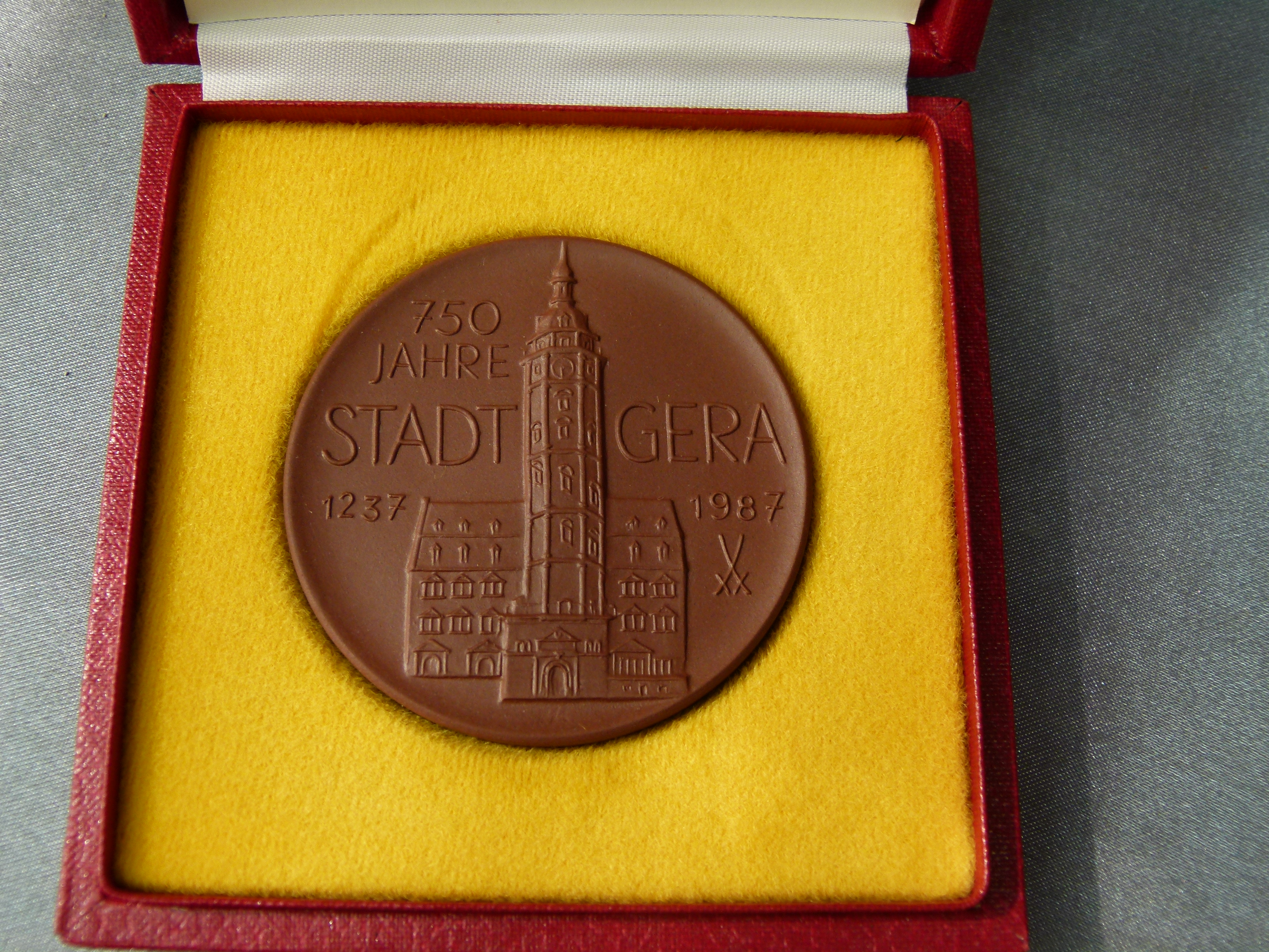 Ehrengeschenk Medaille 750 Jahre Stadt Gera im Etui