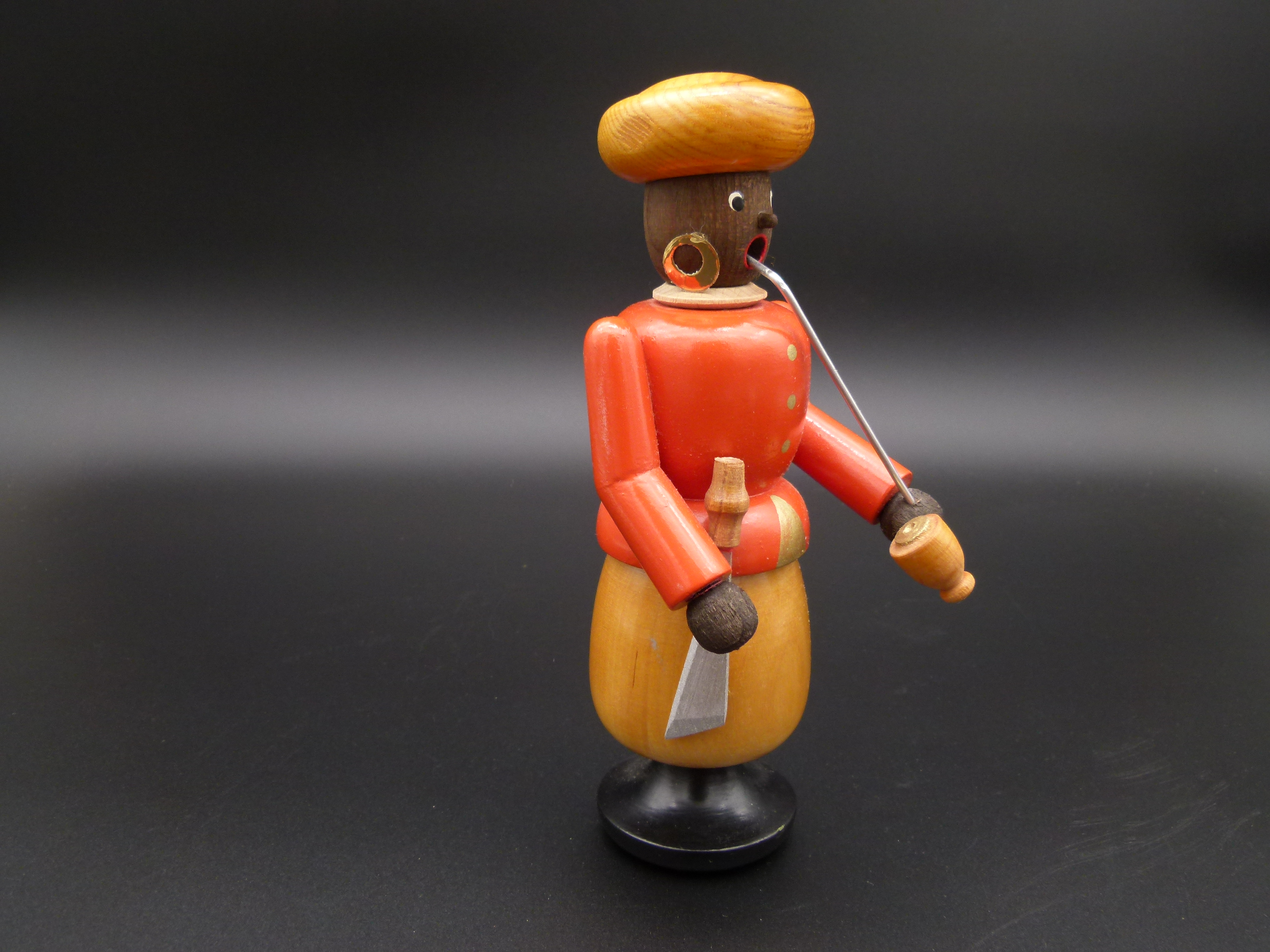 Fruehes DDR Raeuchermaennchen Mohr Erzgebirge 