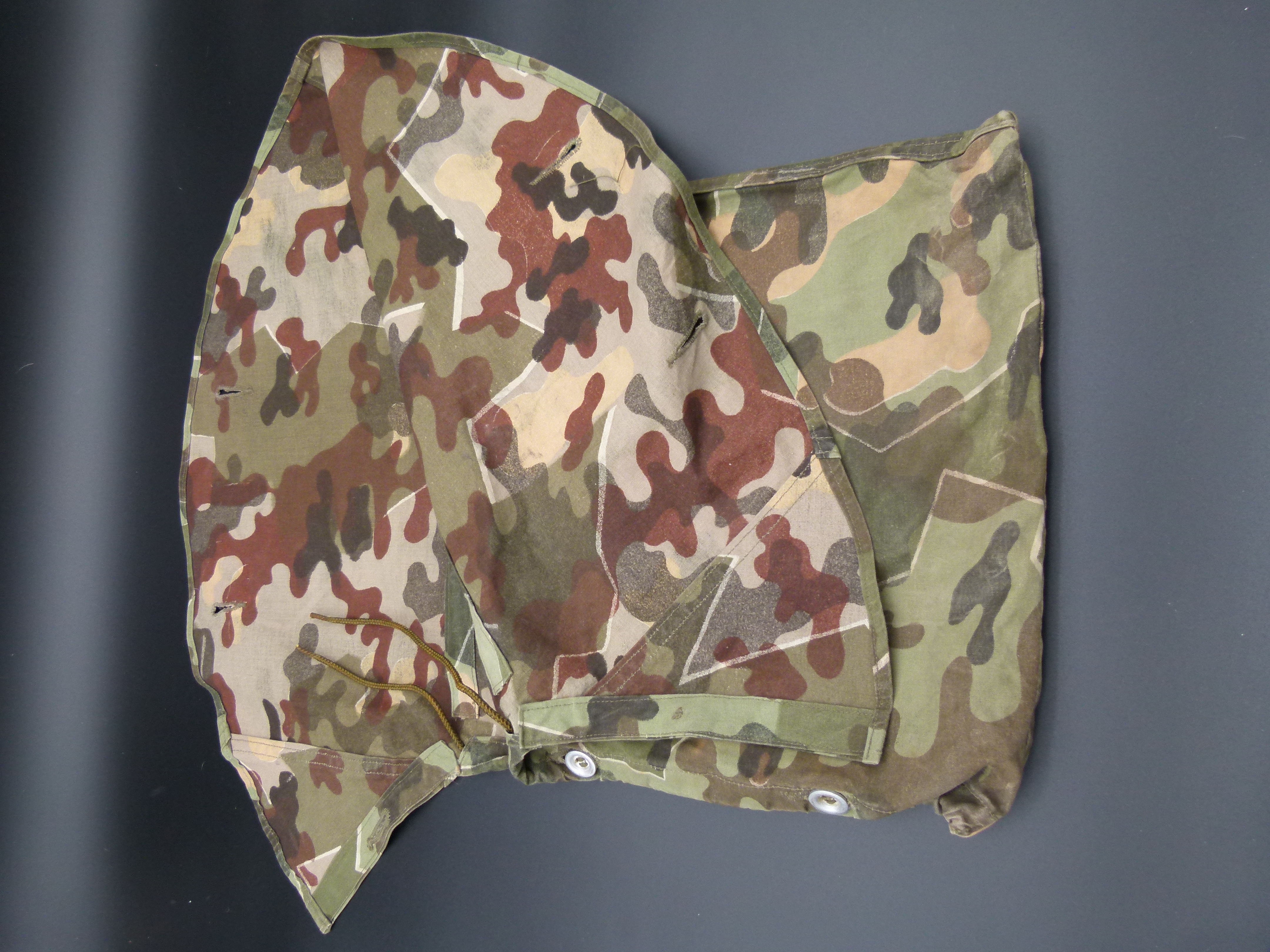  Amoebentarn Zeltbahn mit Tasche Bundeswehr 60er 