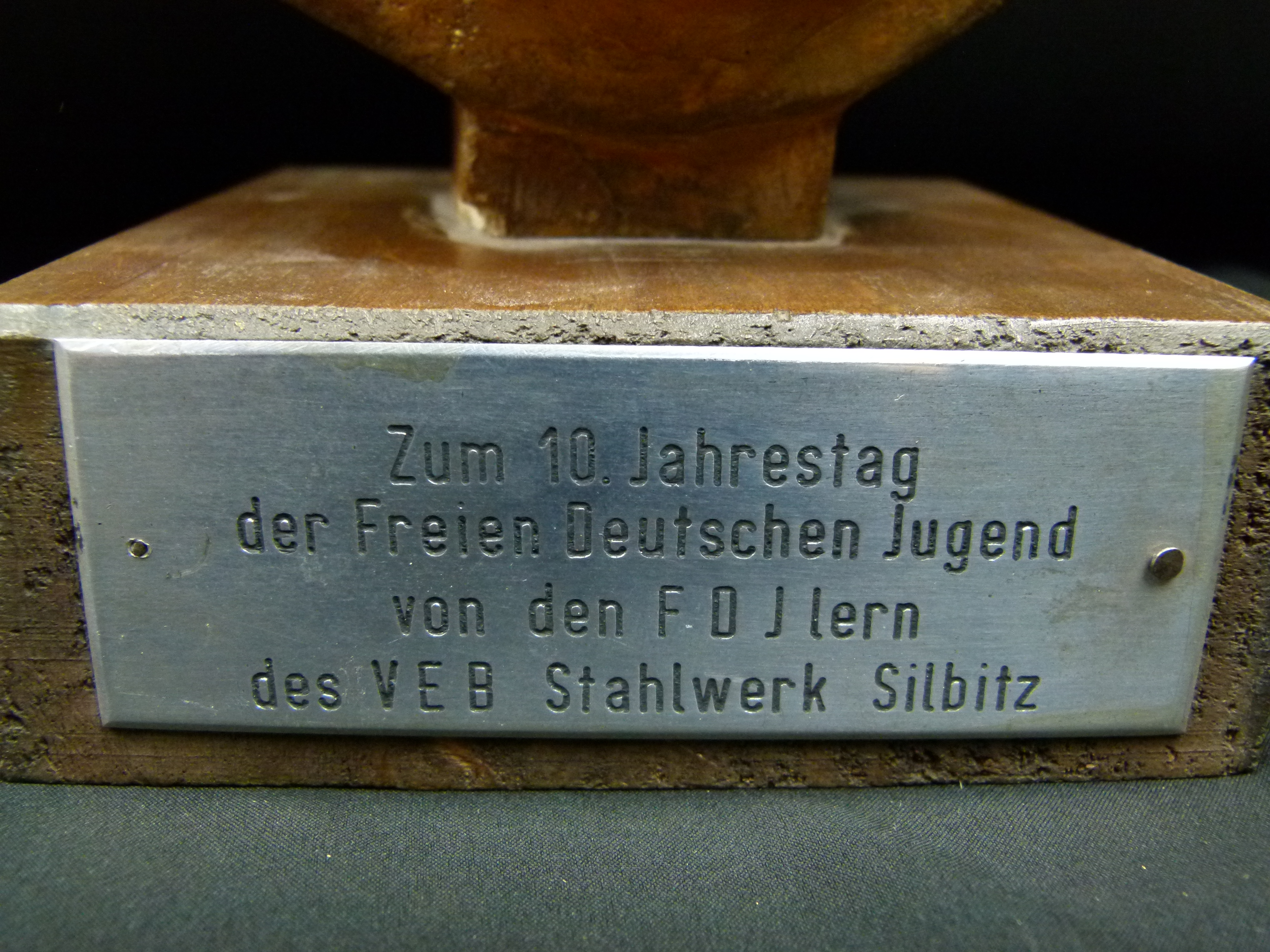 Wilhelm Pieck Bueste FDJ VEB Stahlwerk Silbitz 1956