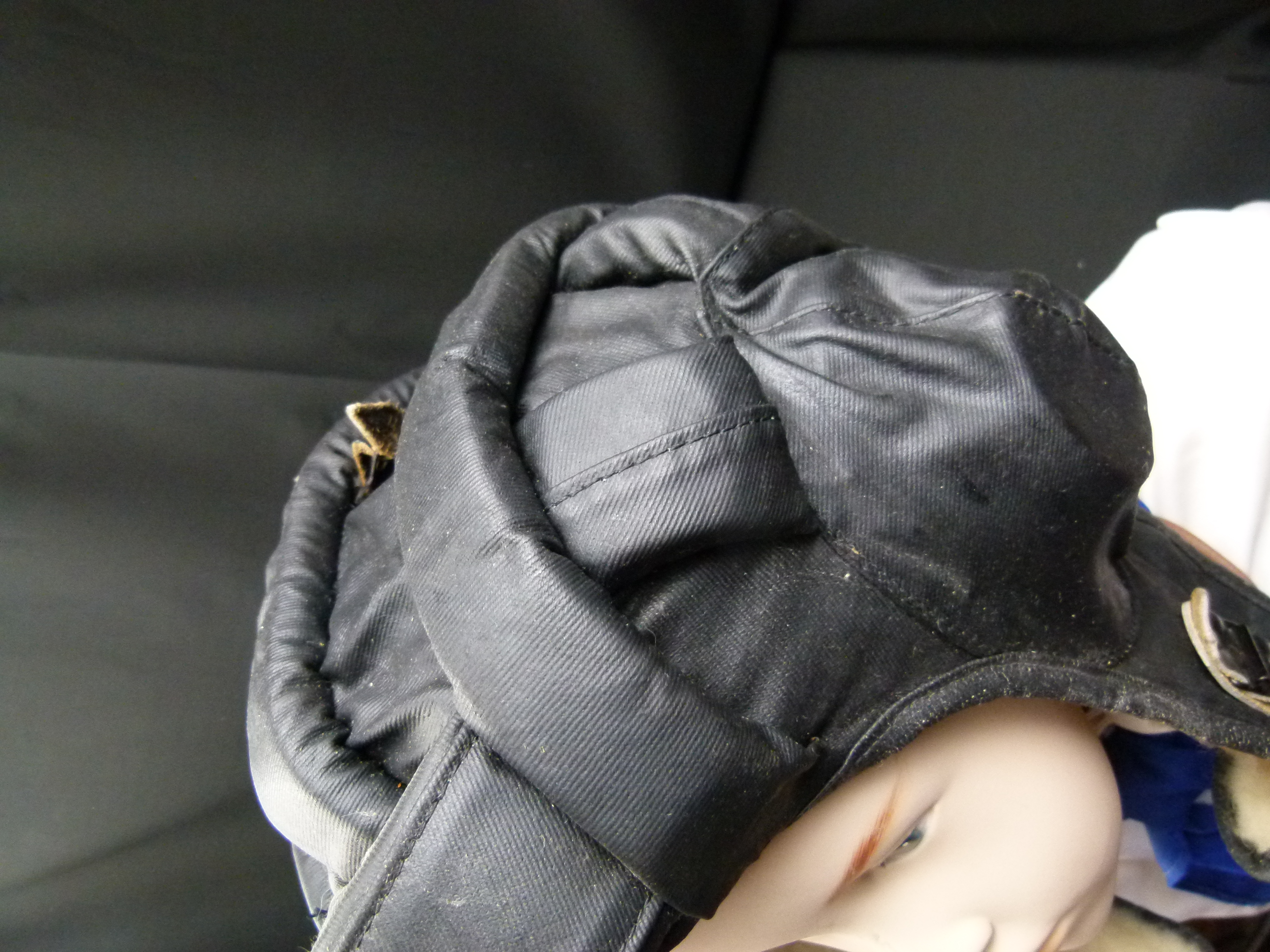 NVA Winter Panzermuetze mit Mikroanschluss 