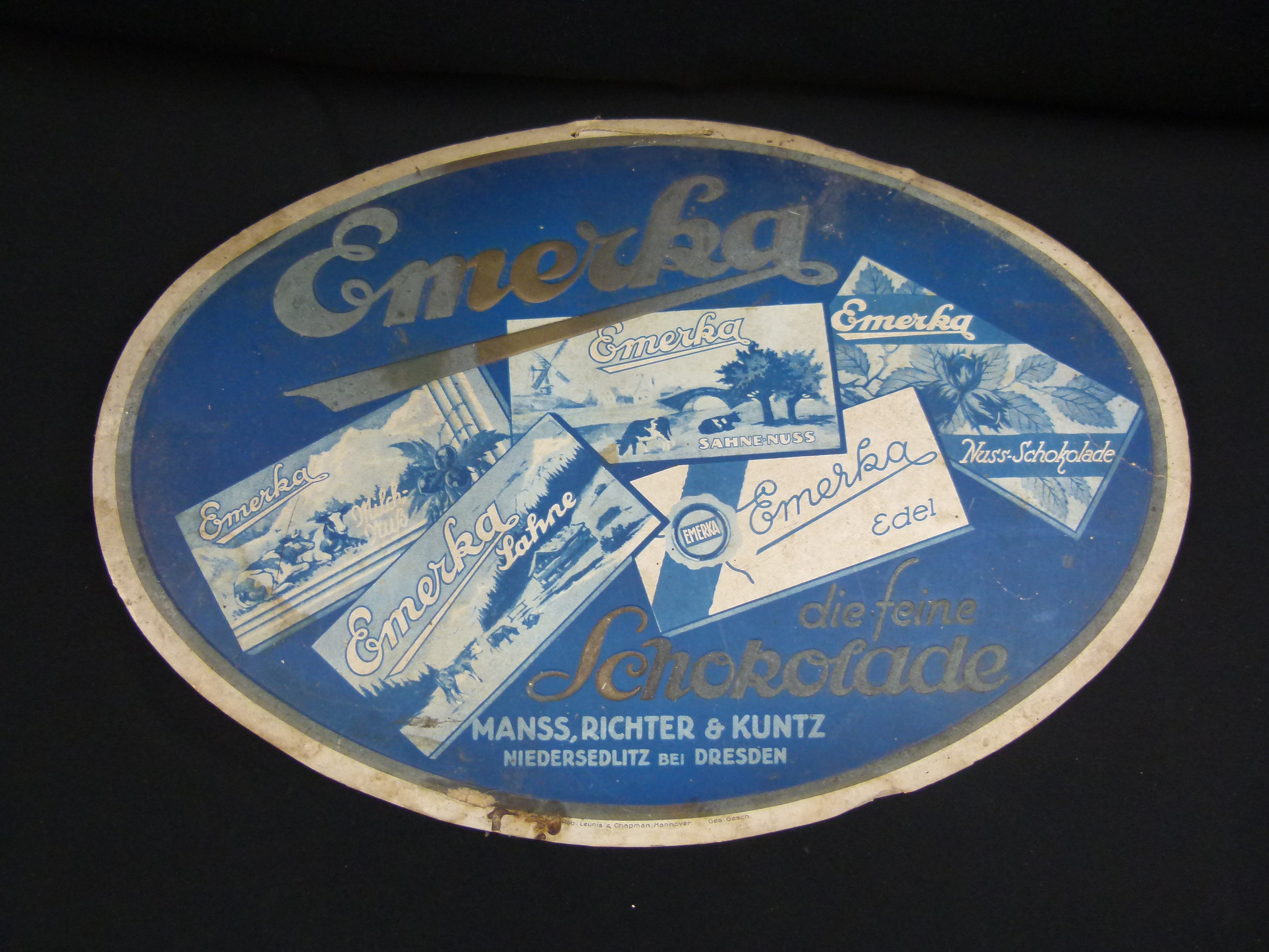 Emerka Schokolade Dresden antik Papp Werbeschild