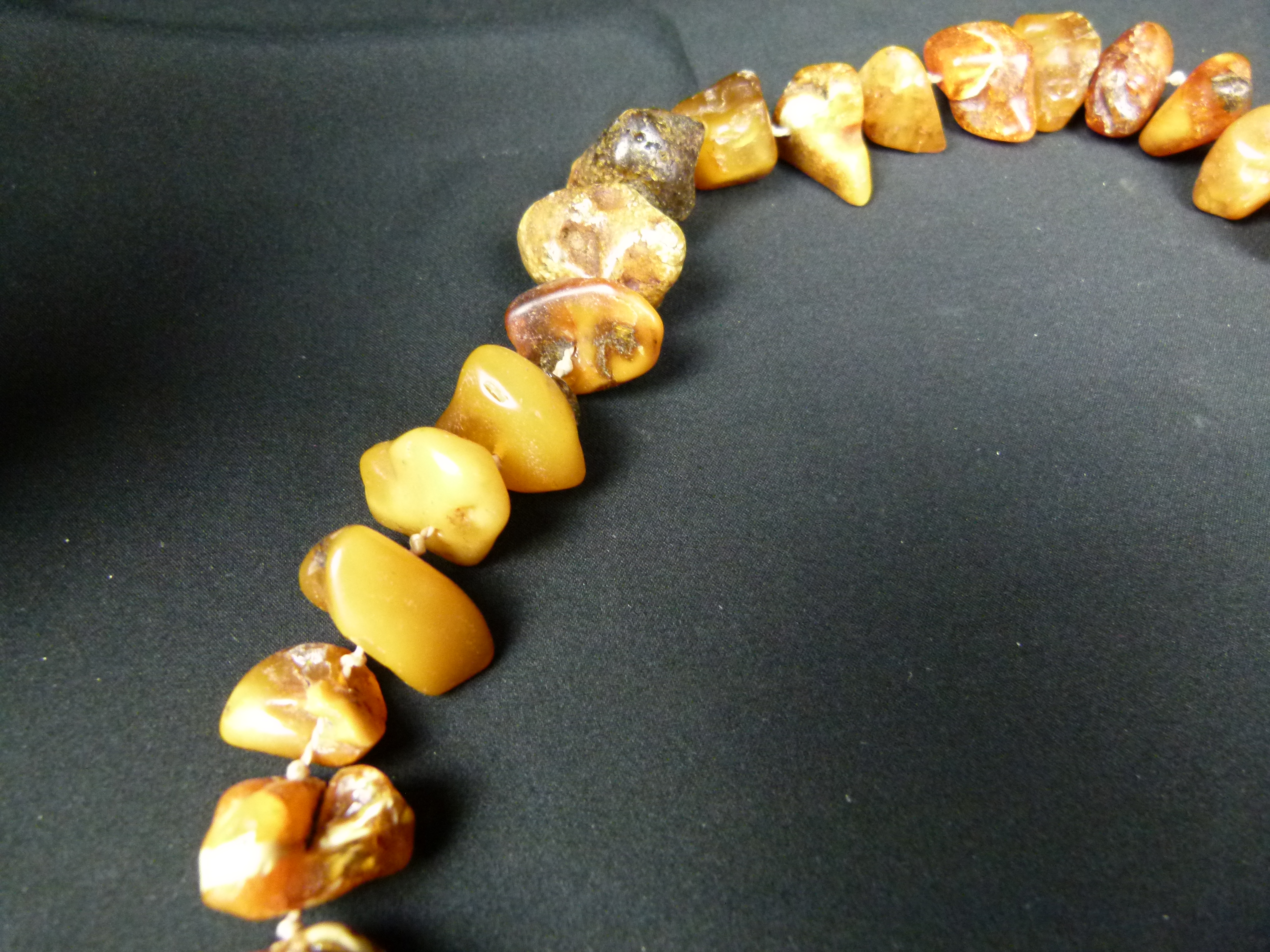 Halskette Naturbernstein traumhafte Optik