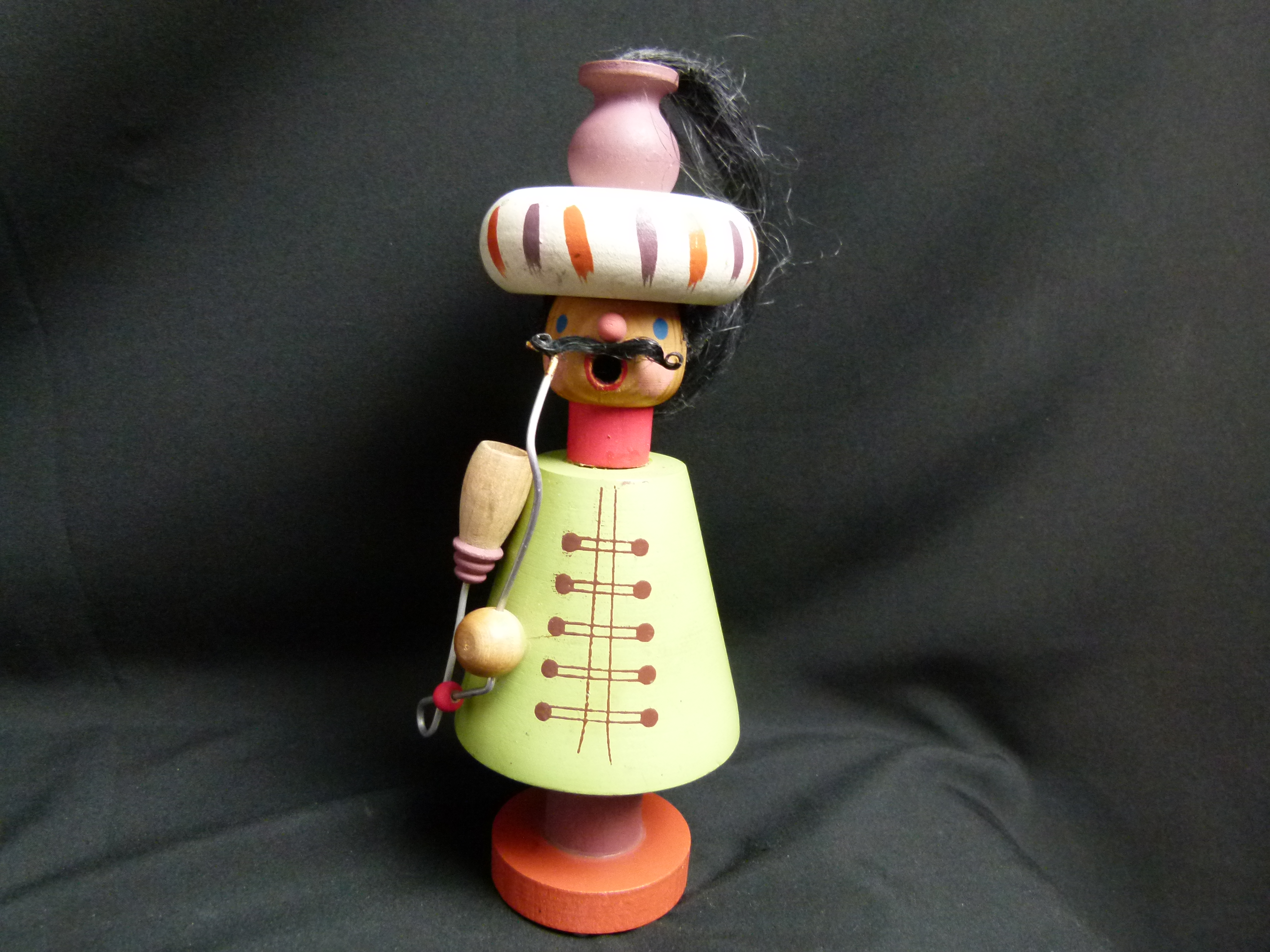 DDR Raeuchermaennchen Sultan Tuerke Erzgebirge  