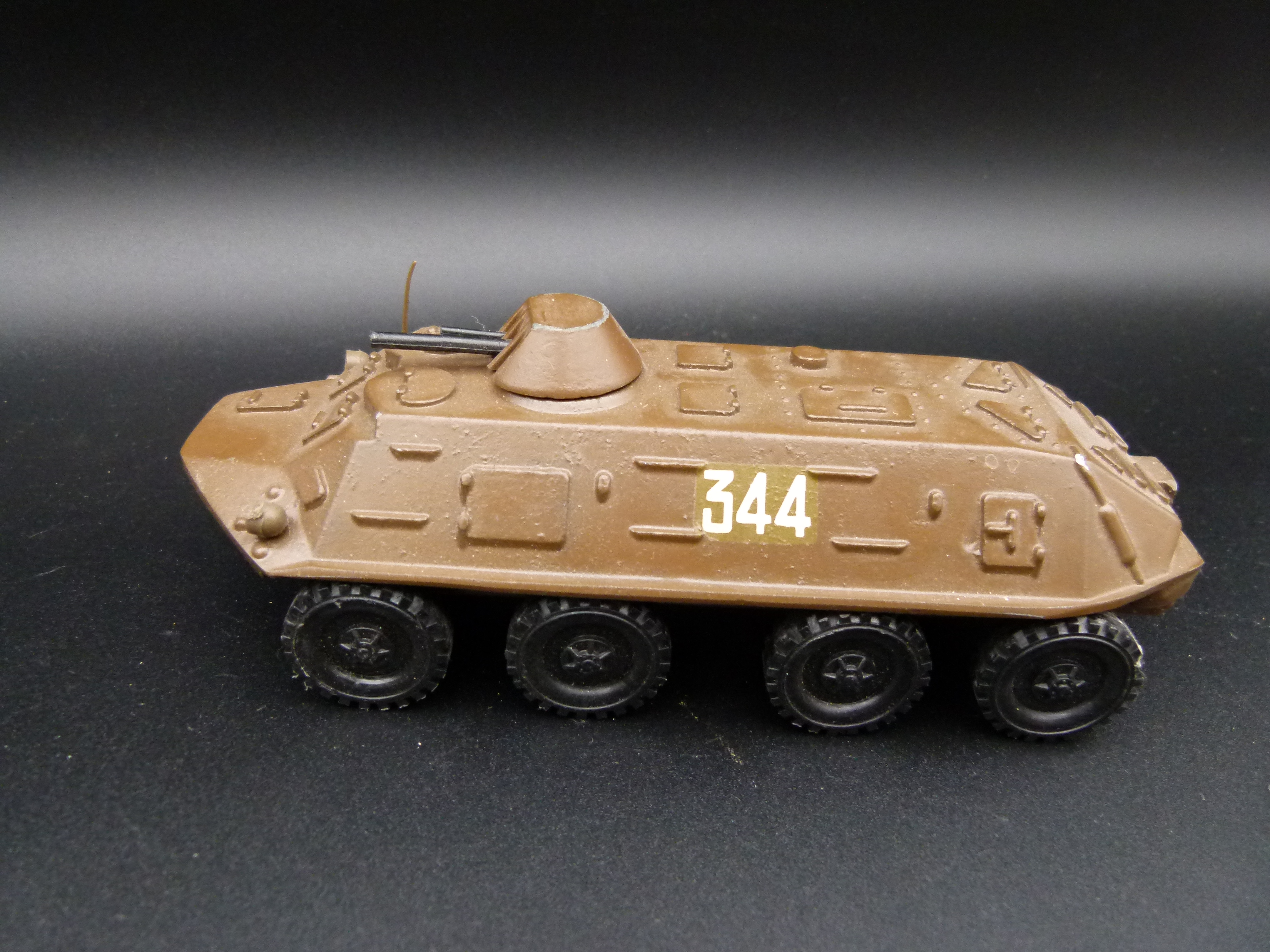 Sowjetisches BTR 80PB Metall Modell Maßstab 1:43
