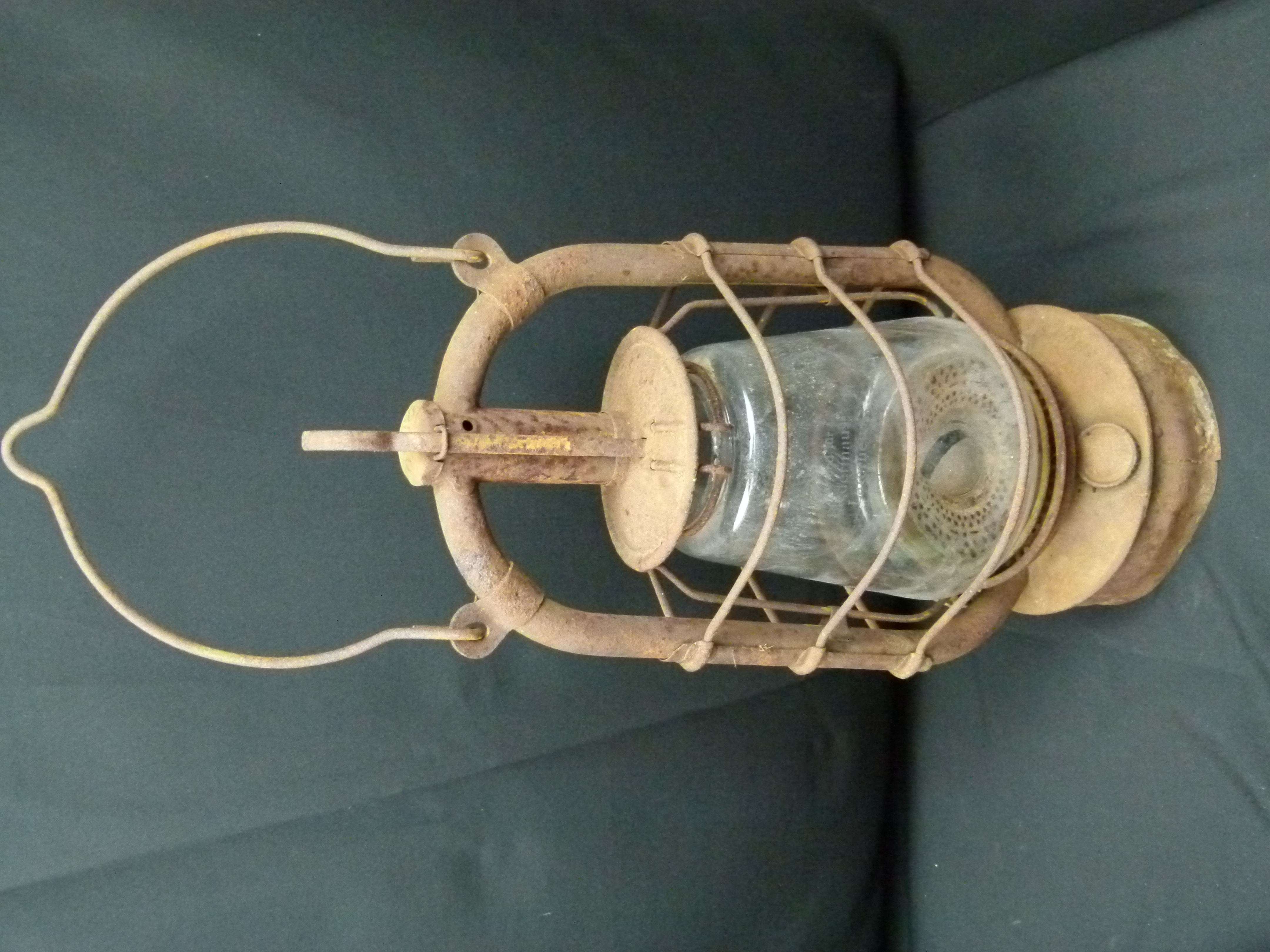 BAT Fledermaus 2849 Petroleumlampe Ca. 1912 