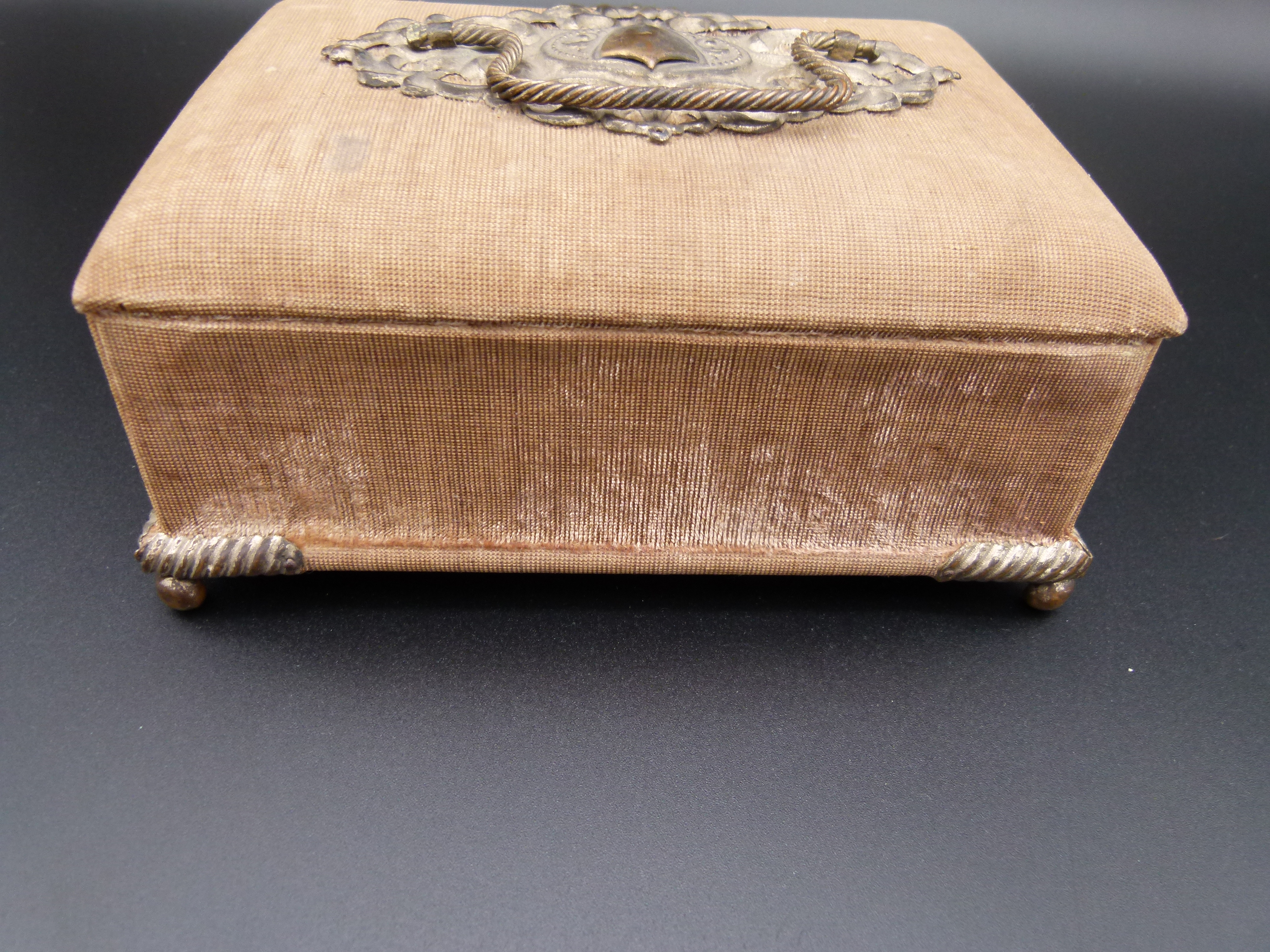 Antikes kleines Jugendstil Schmuckkaestchen