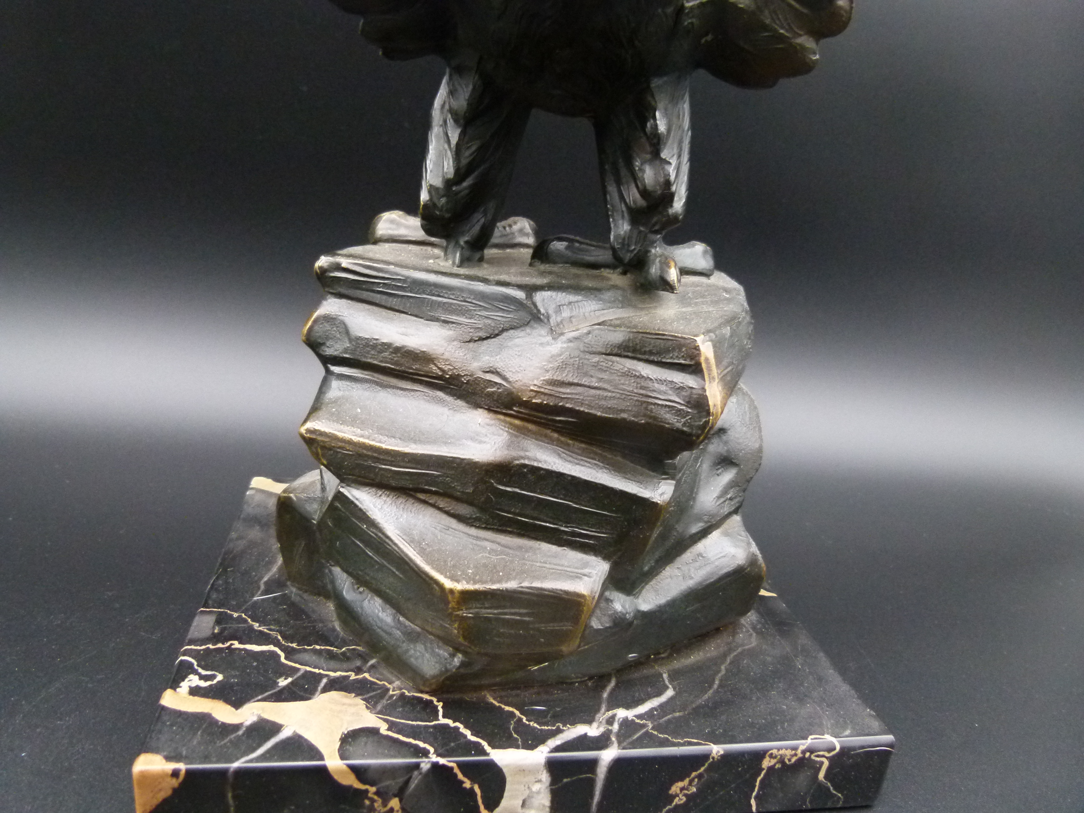 Große seltene Adler Bronce 40 cm hoch 5,8 kg Statur