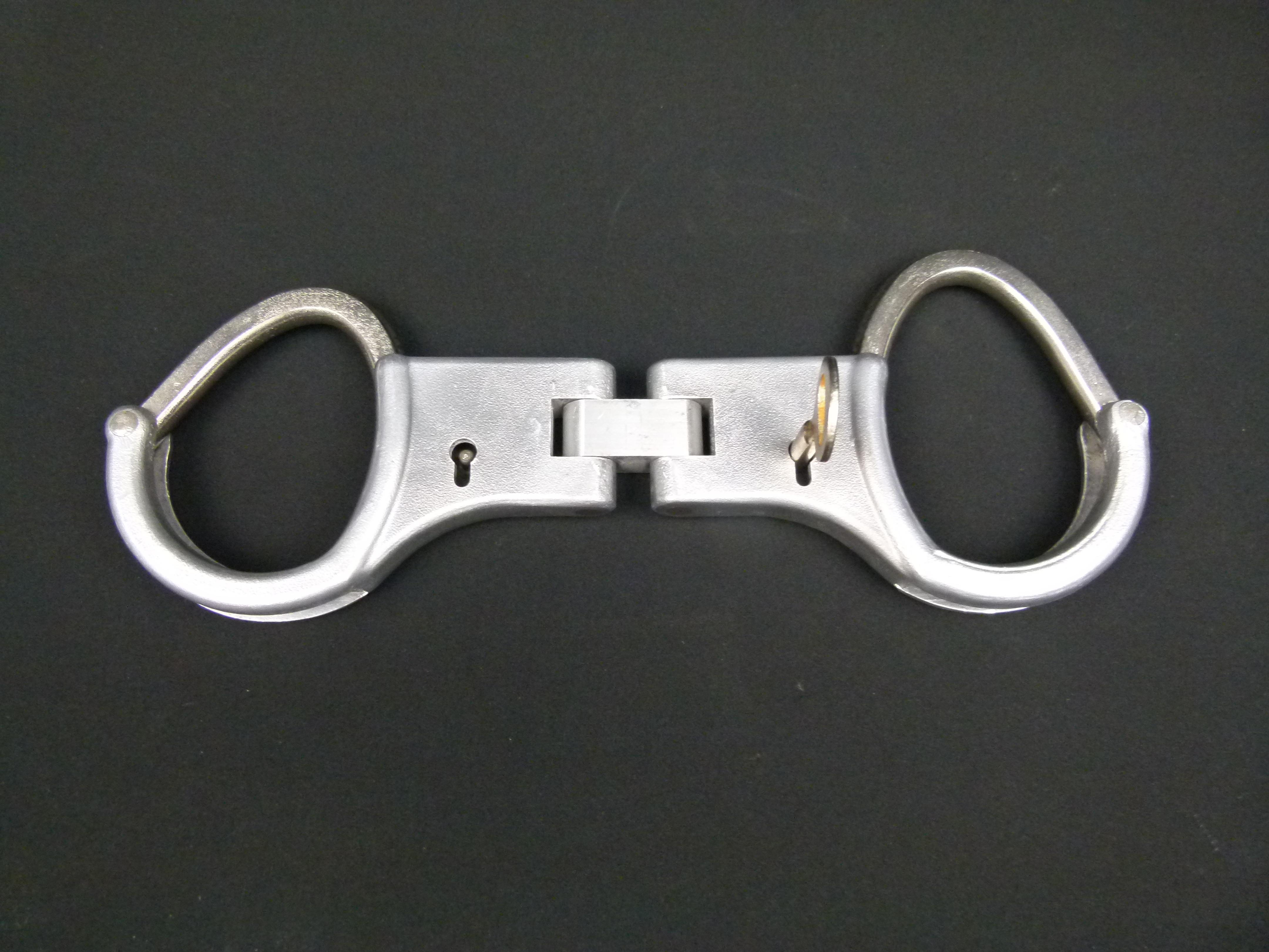 Original Handschellen DDR VP MFS Stasi