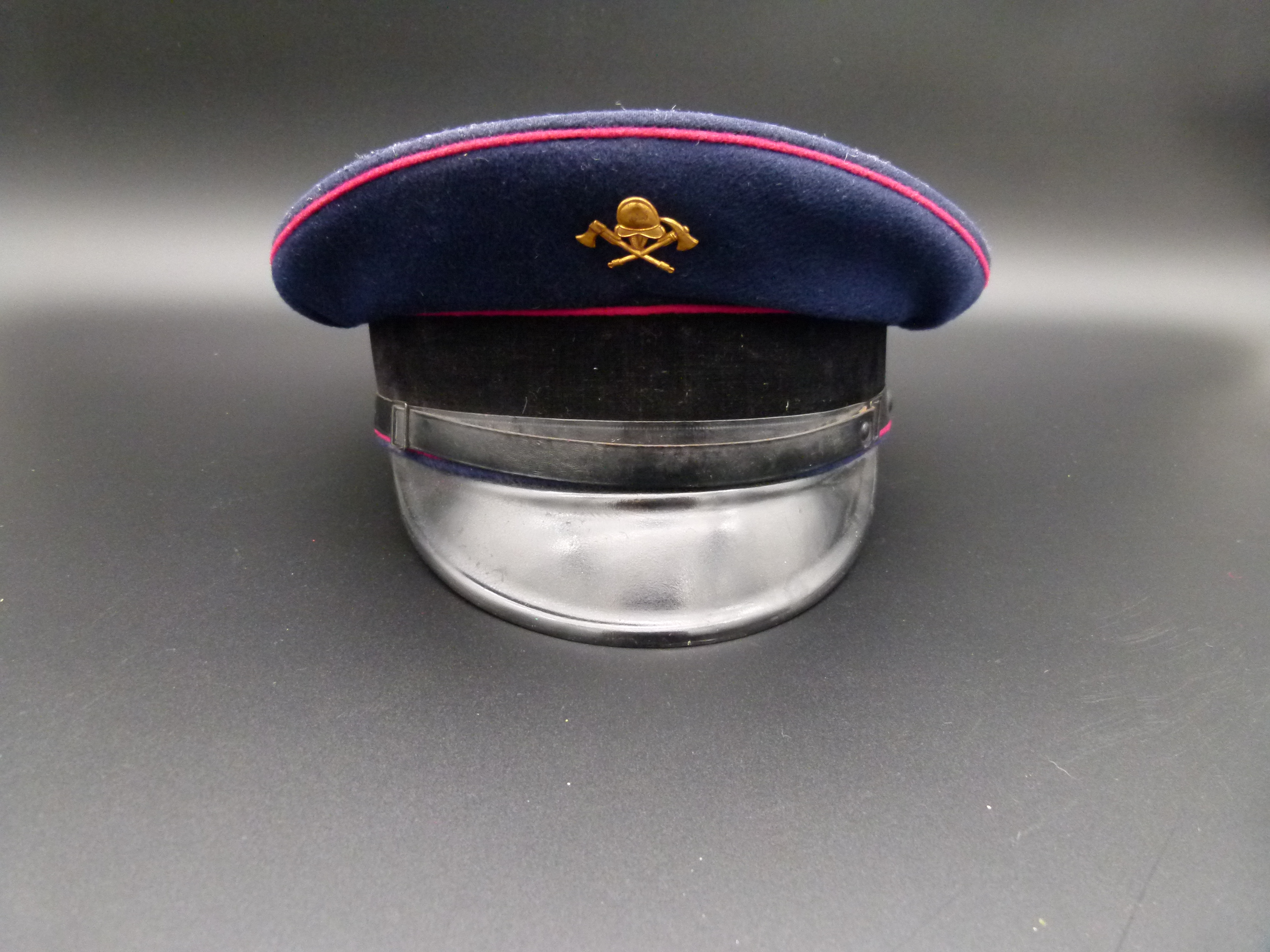 Feuerwehr Schirmmuetze Zwischenkriegszeit 